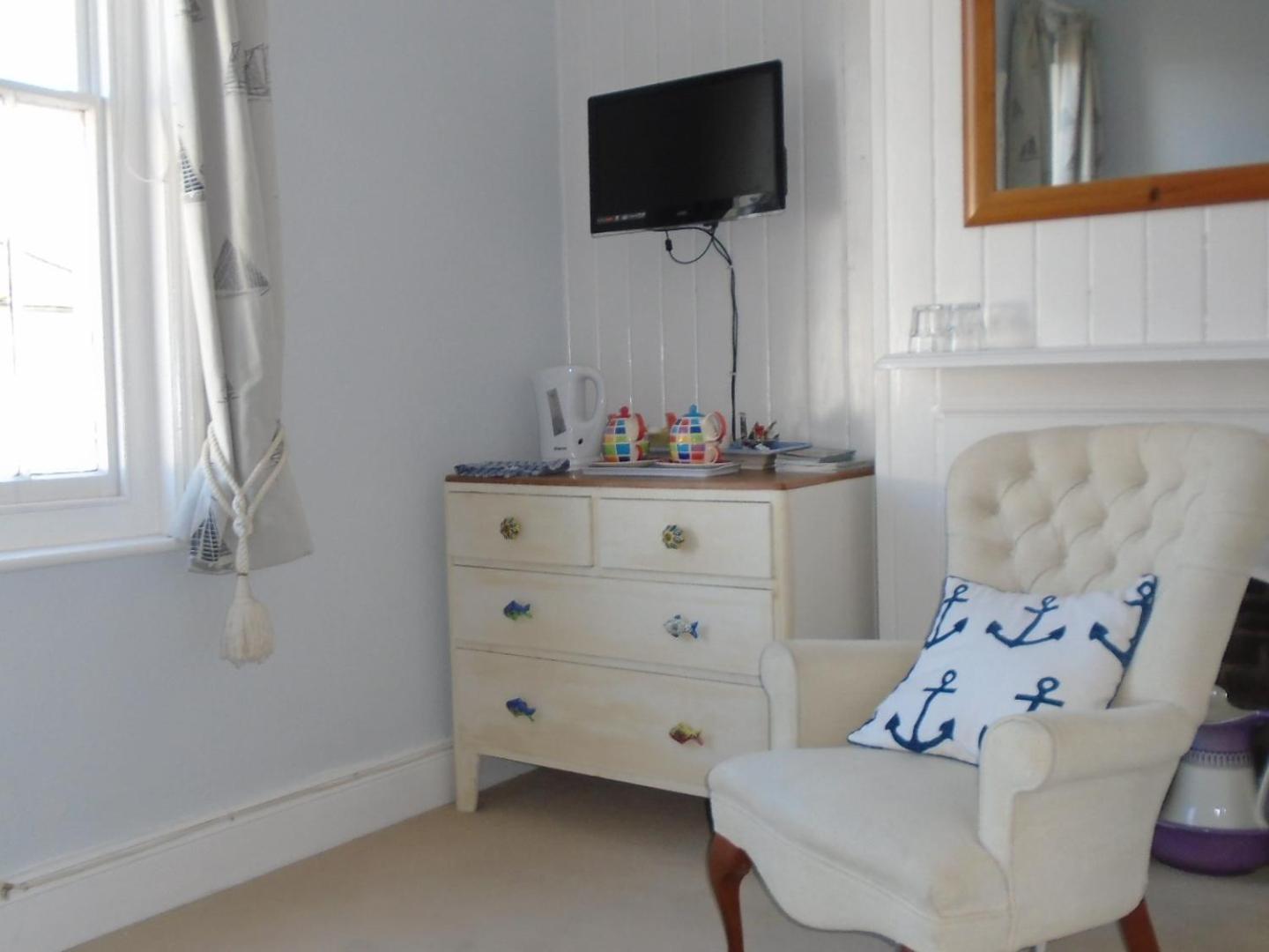 Deluxe Double or Twin Room photo 2