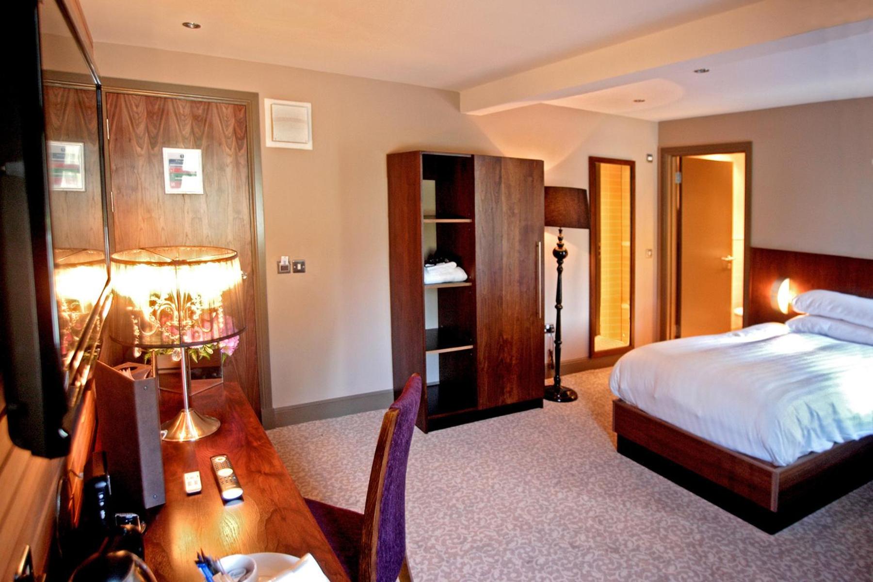 Standard Twin Room photo 2