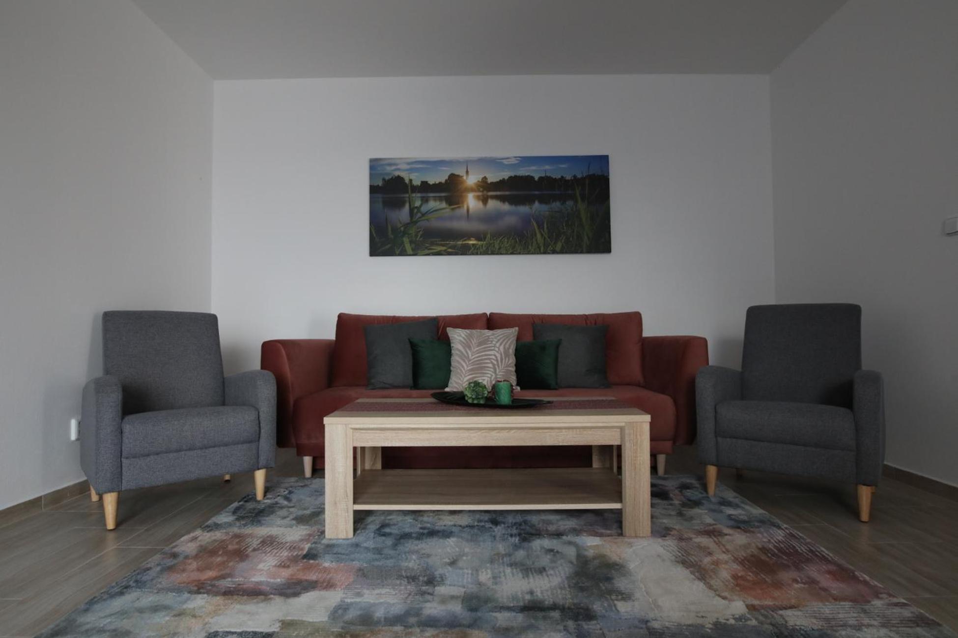 Two-Bedroom Apartment photo 2