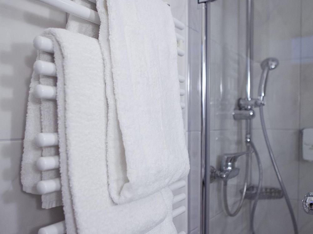 Standard Single Room with Shower photo 2