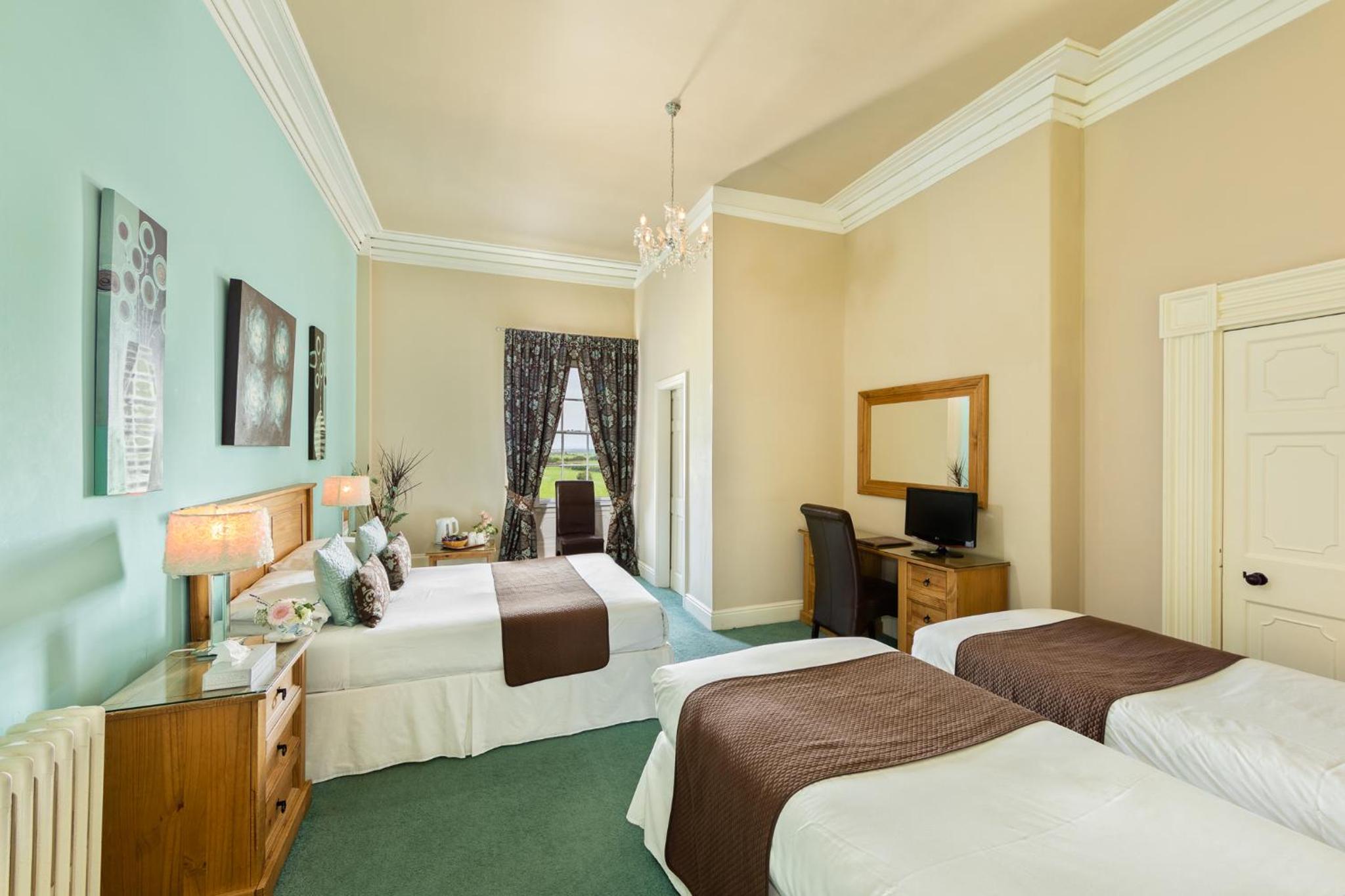 Standard Quadruple Room photo 1