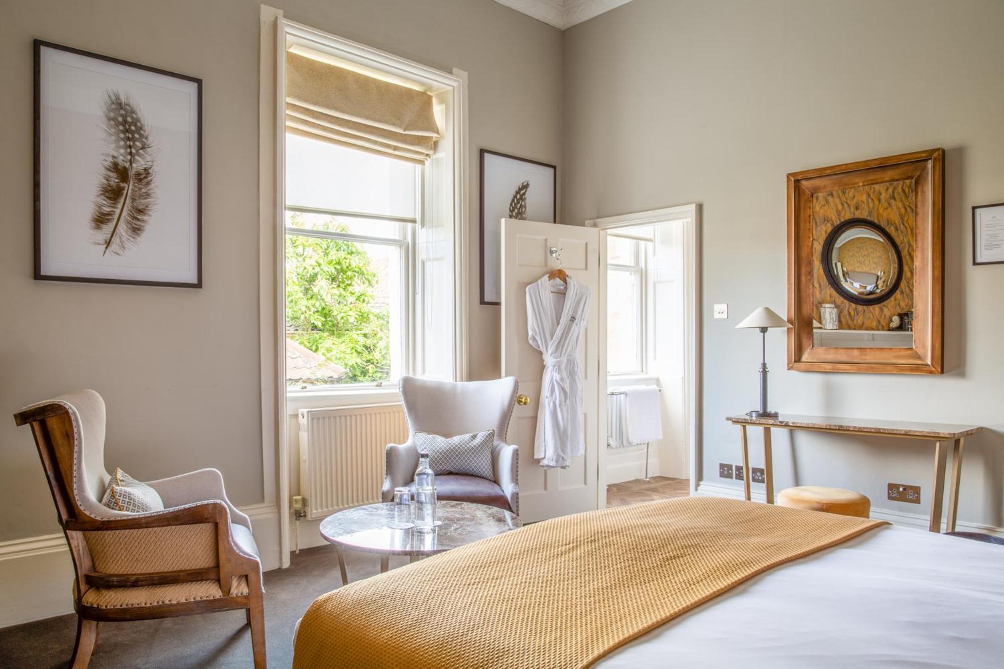 Superior Double Room - Photo 4