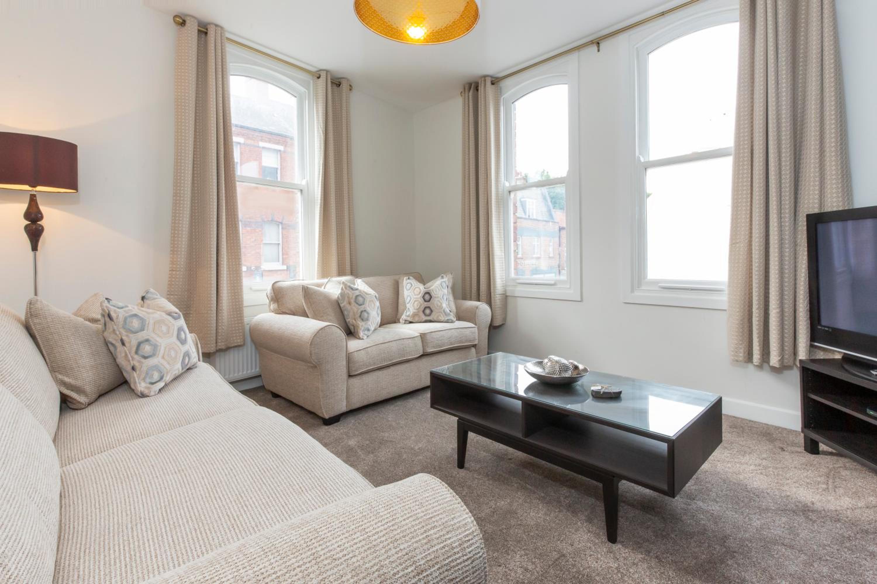 Two-Bedroom Apartment - Photo 15