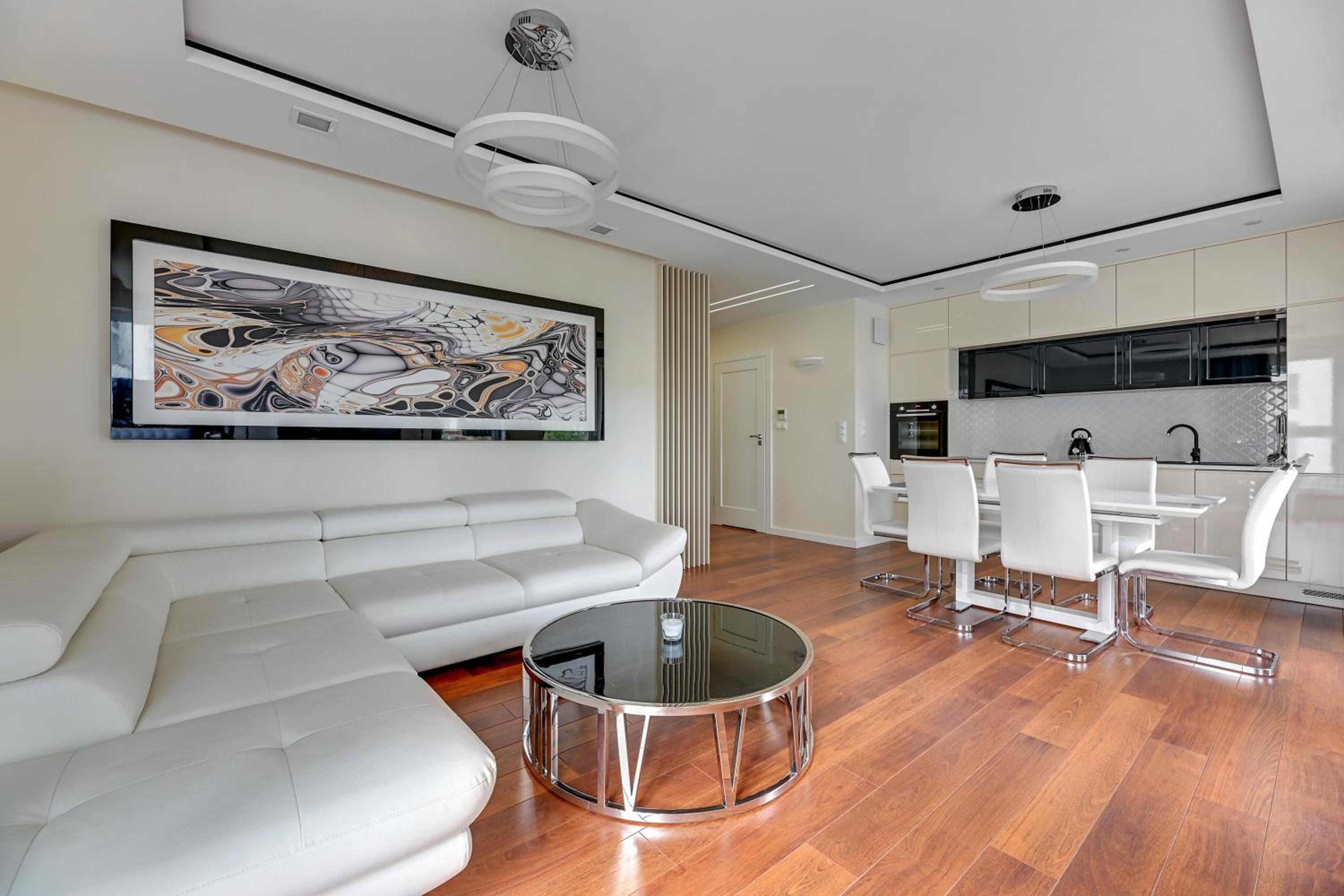 Two-Bedroom Apartment - 12 św. Barbary street