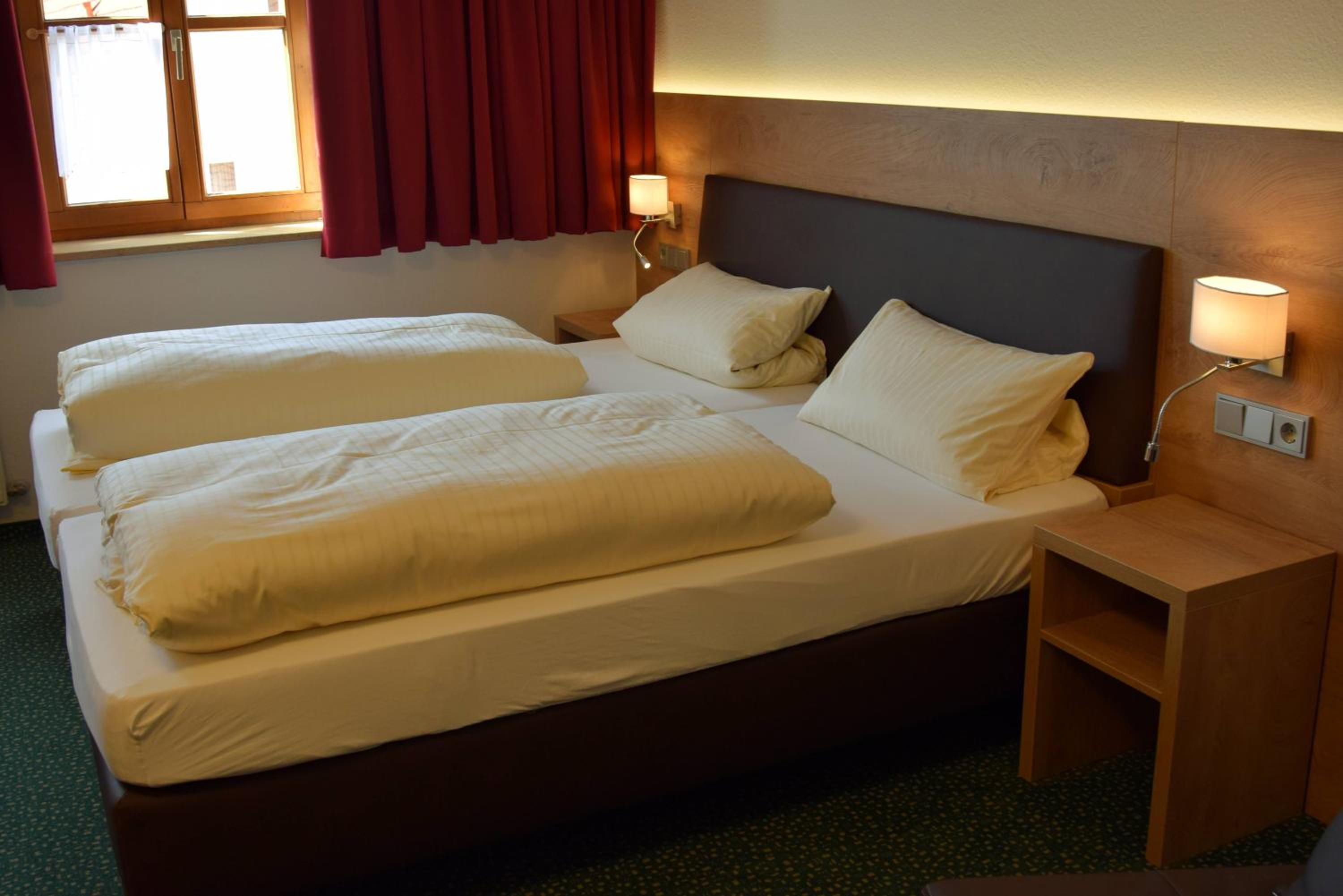 Standard Double Room photo 1
