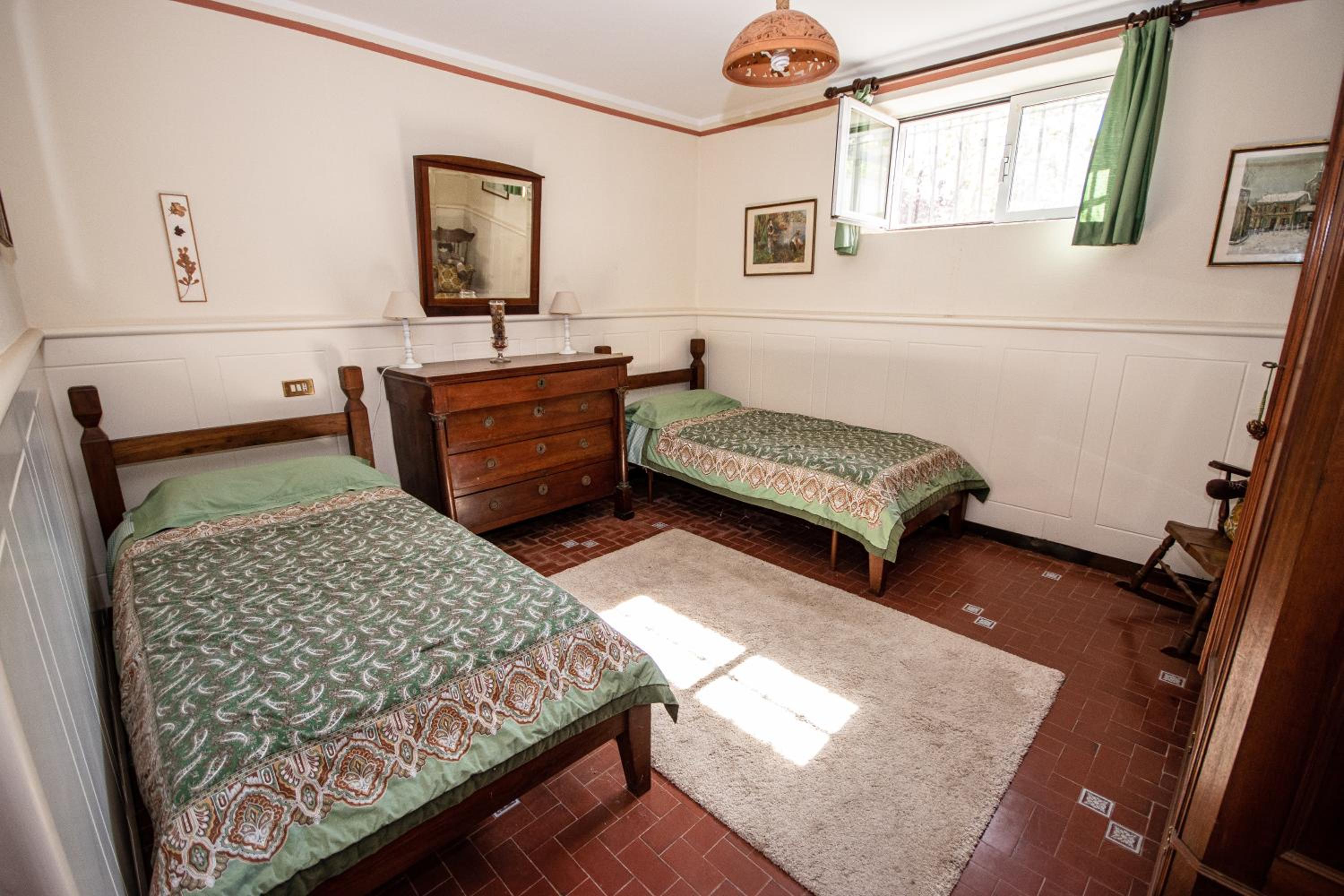 Four-Bedroom Apartment with Garden View photo 1