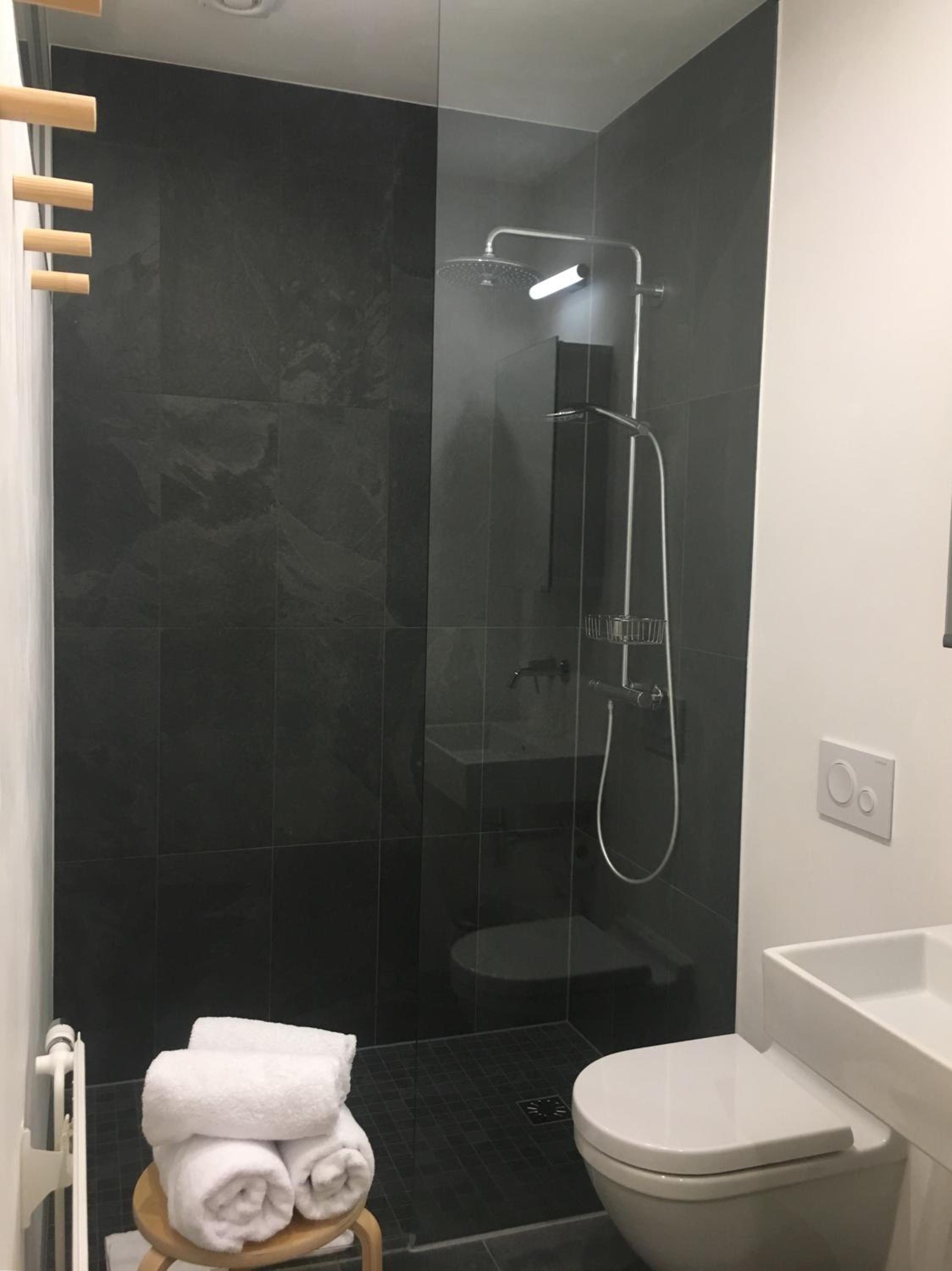 Deluxe Room (1 adult + 1 child) - Photo 7