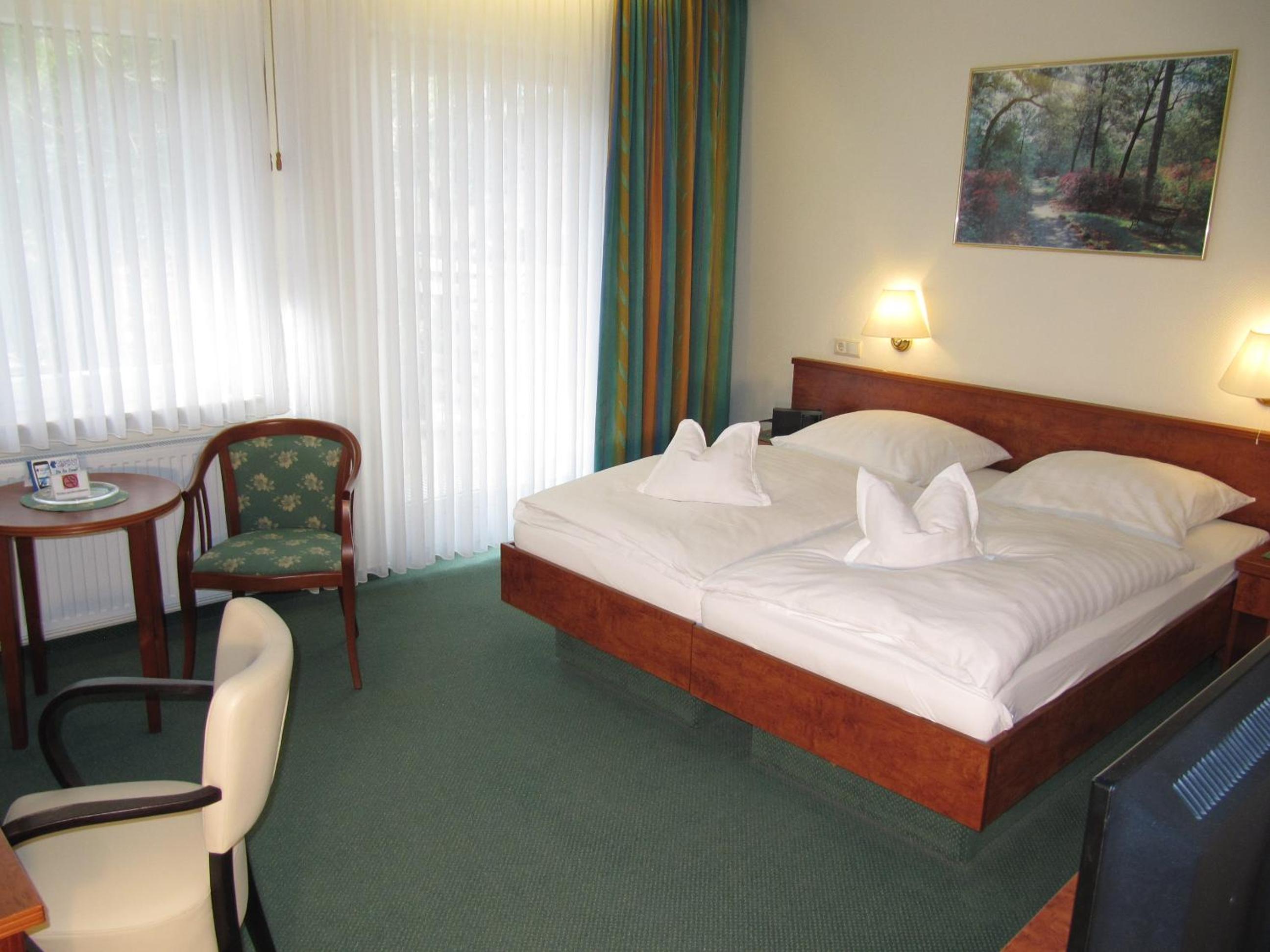 Standard Double Room - Photo 5