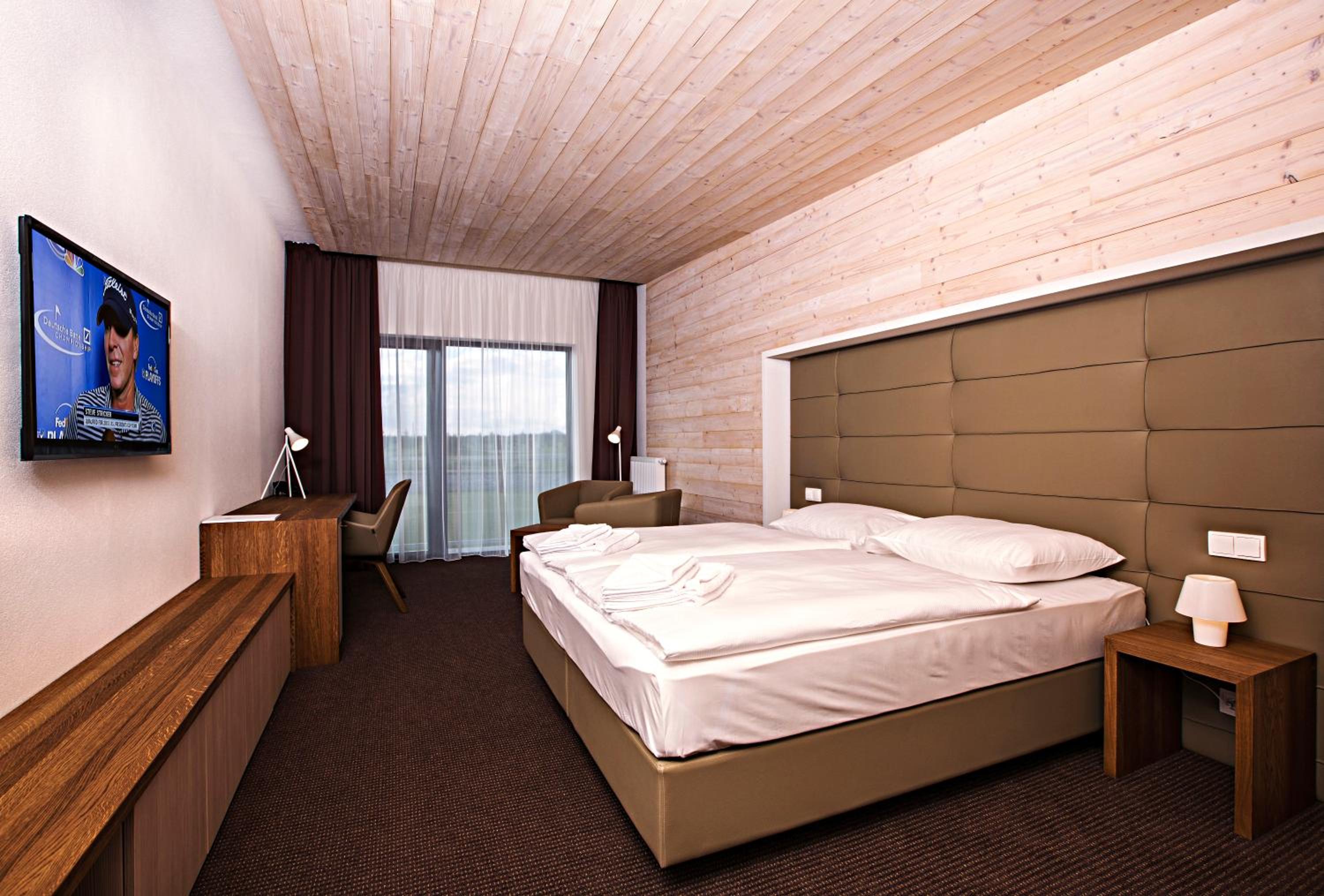 Junior Suite with Balcony photo 1