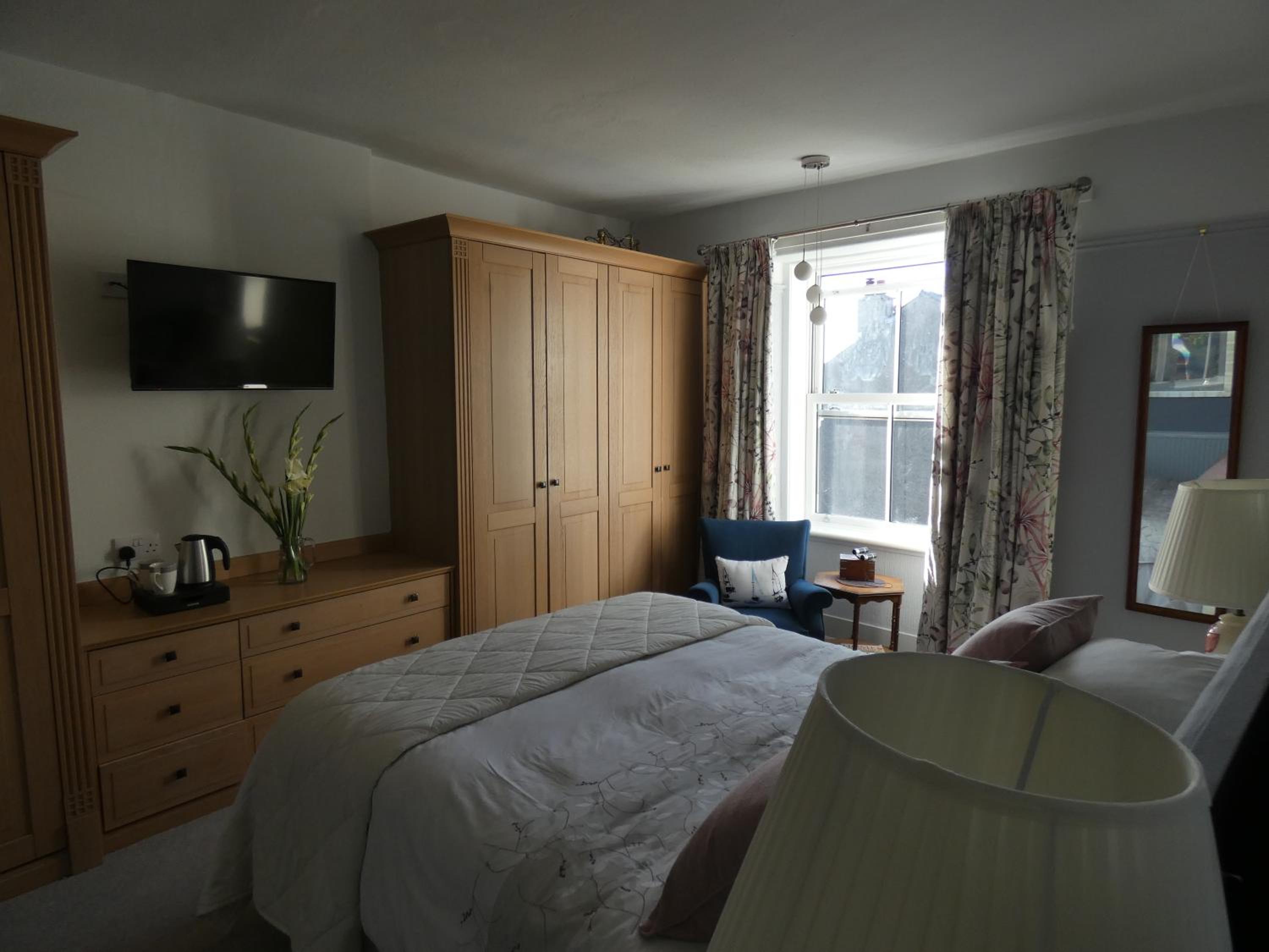Deluxe King Room photo 3