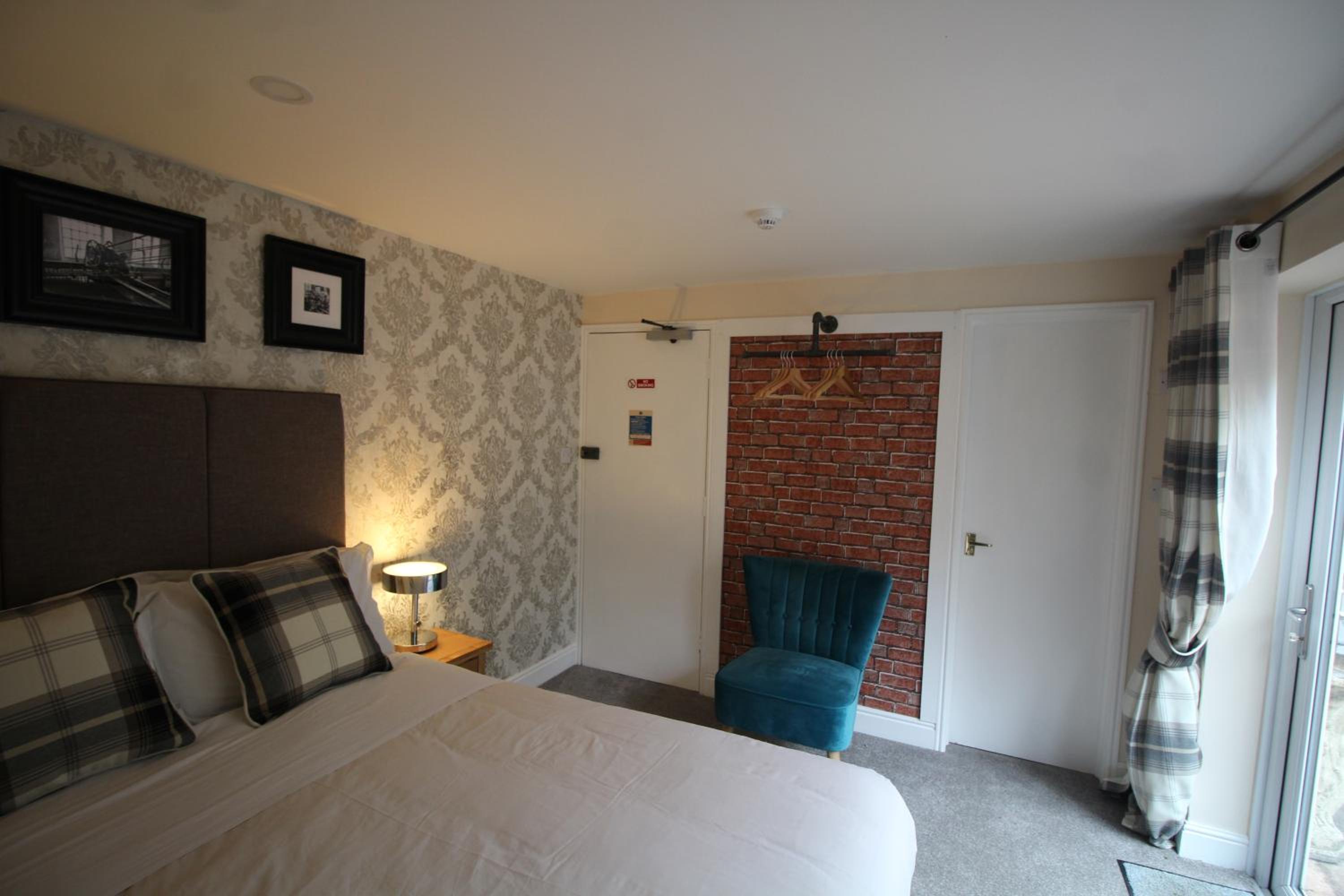 Superior Double Room photo 2