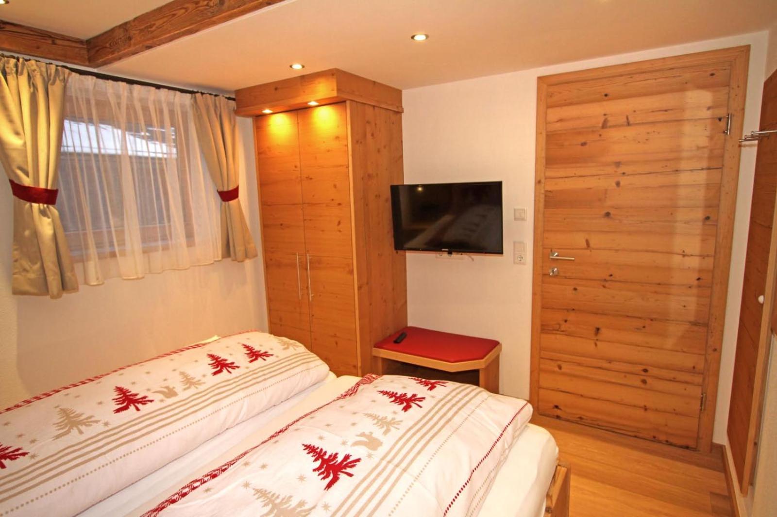 Apartment with Terrace photo 1