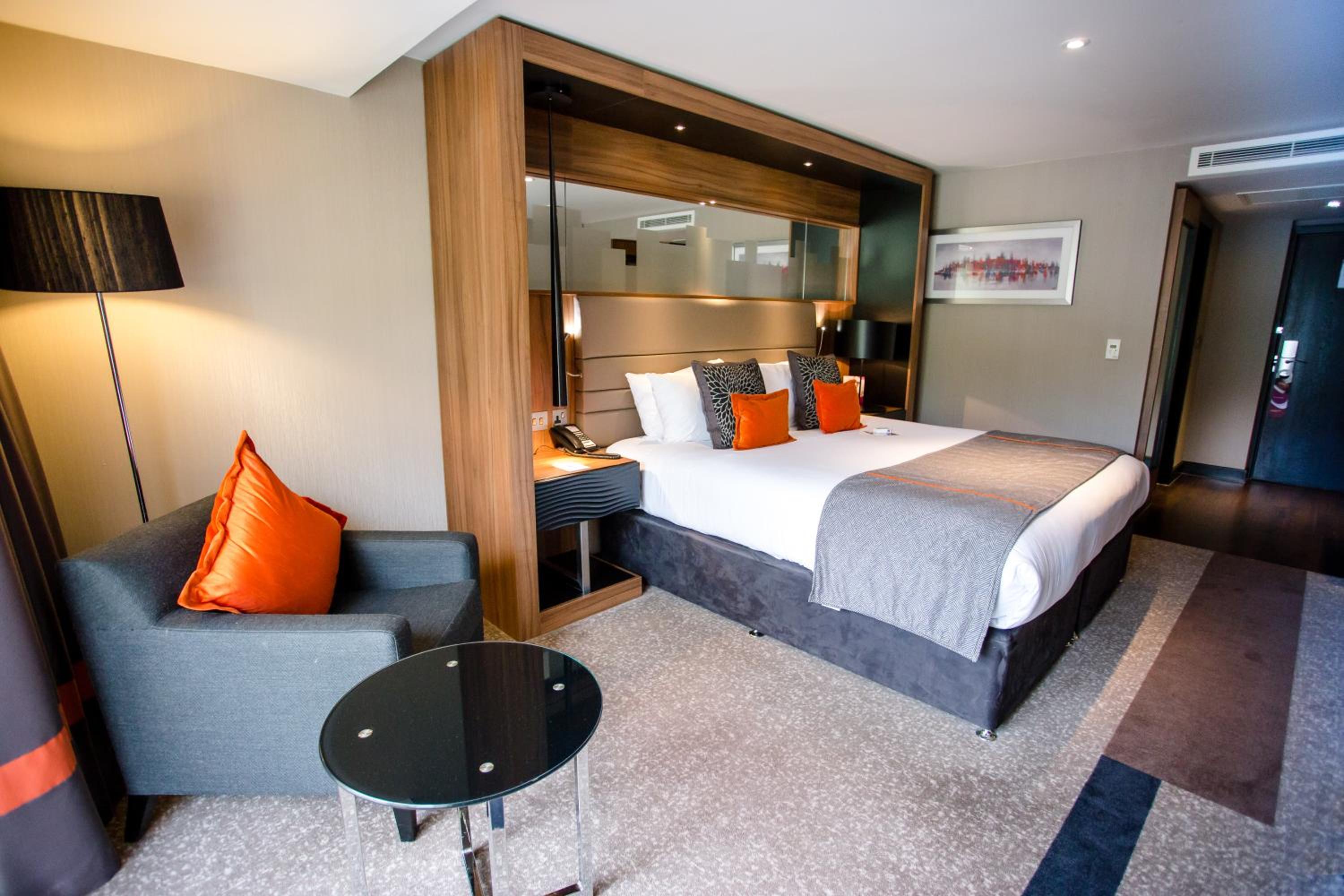 Premium King Room photo 1