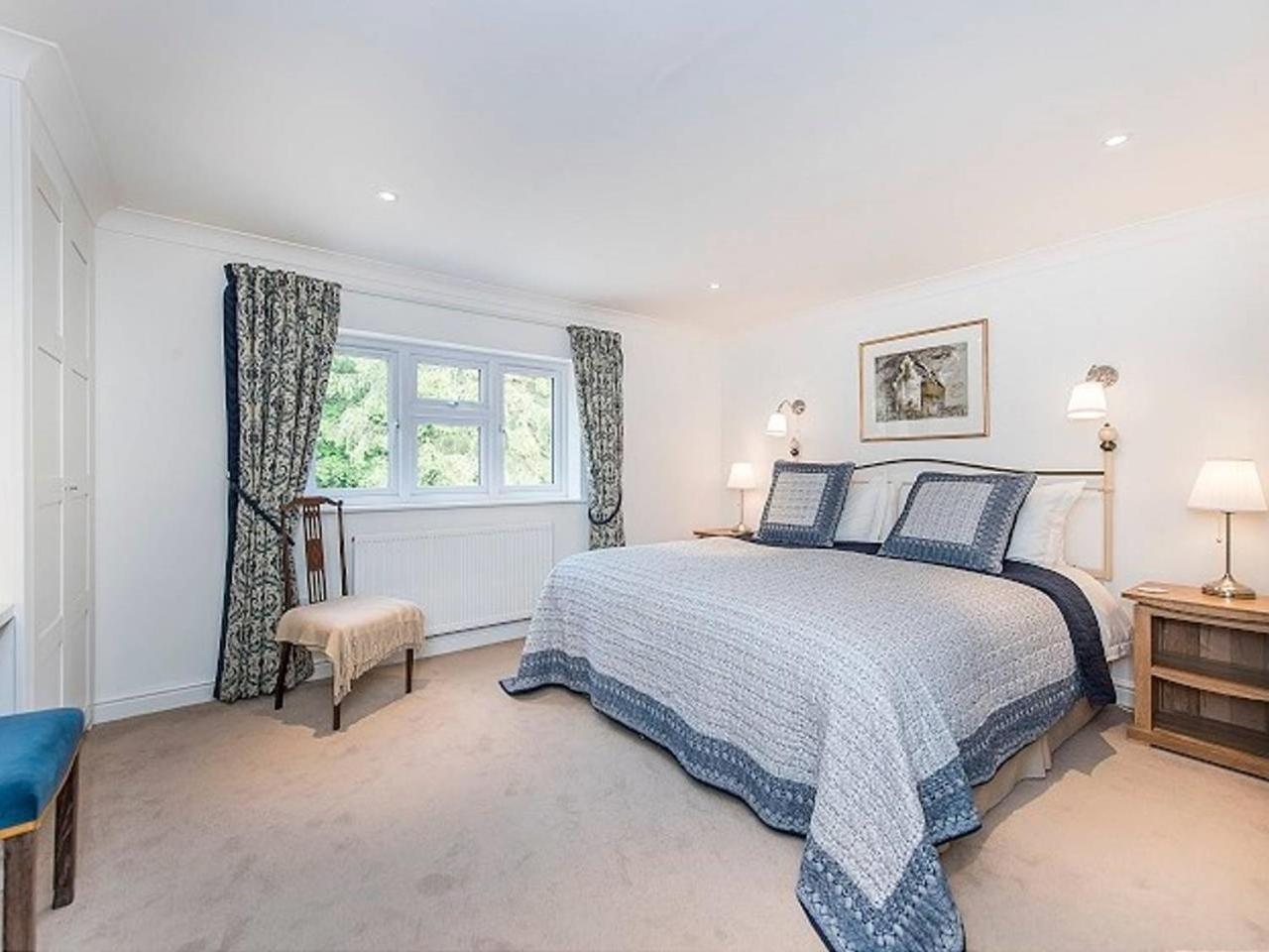 Superior King Room photo 2