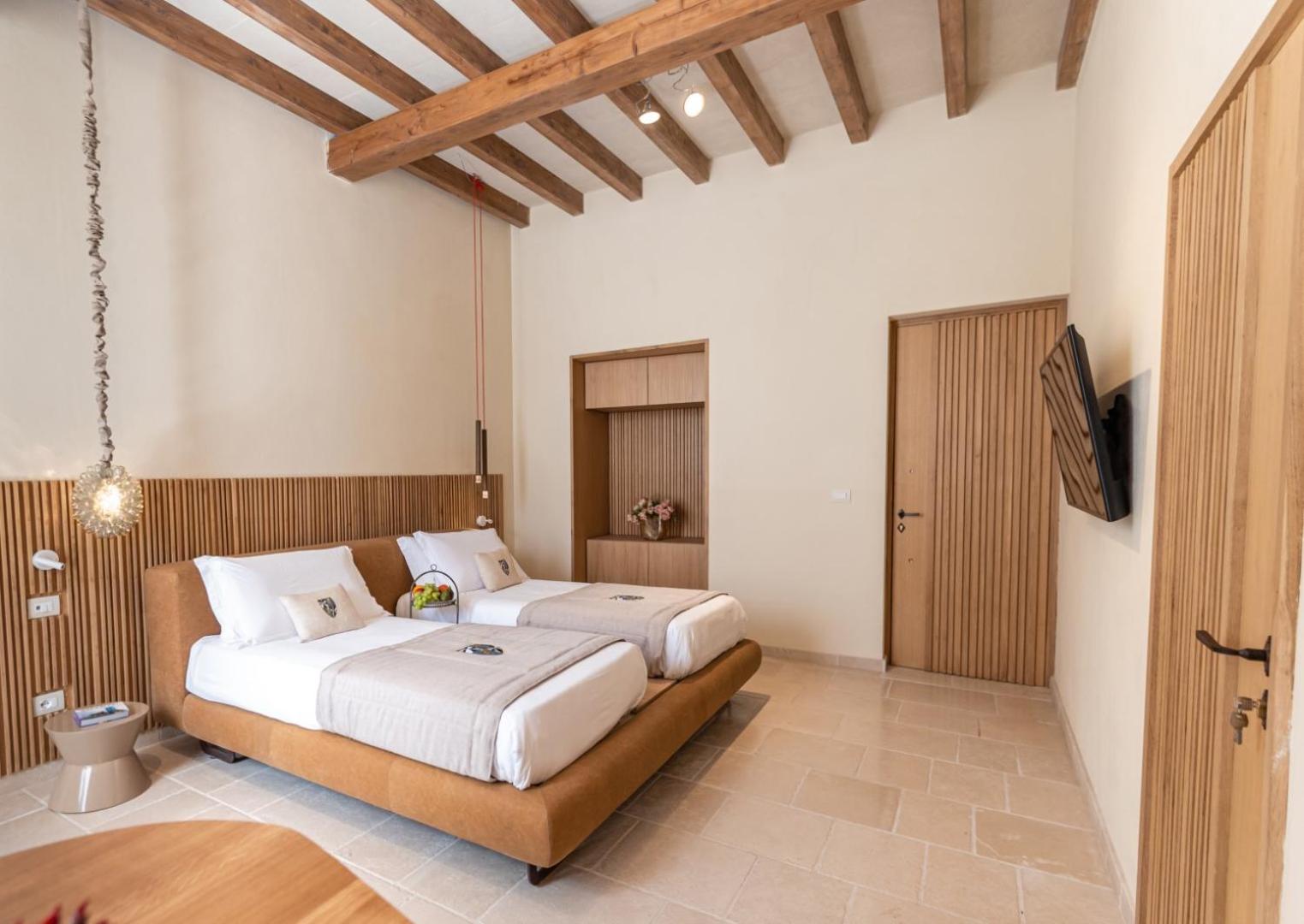 Superior Double Room - Photo 8