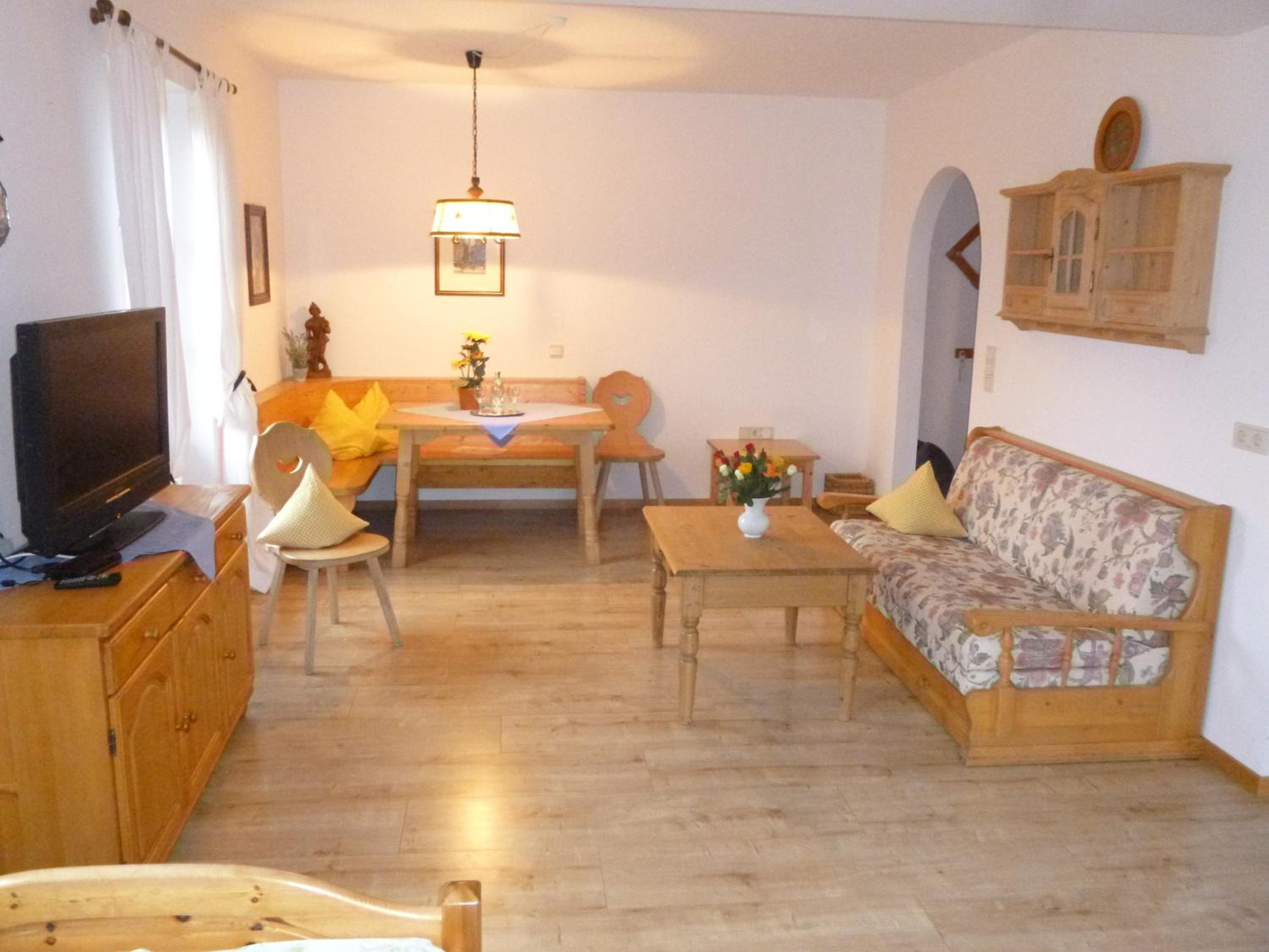 Standard Triple Room - Photo 1