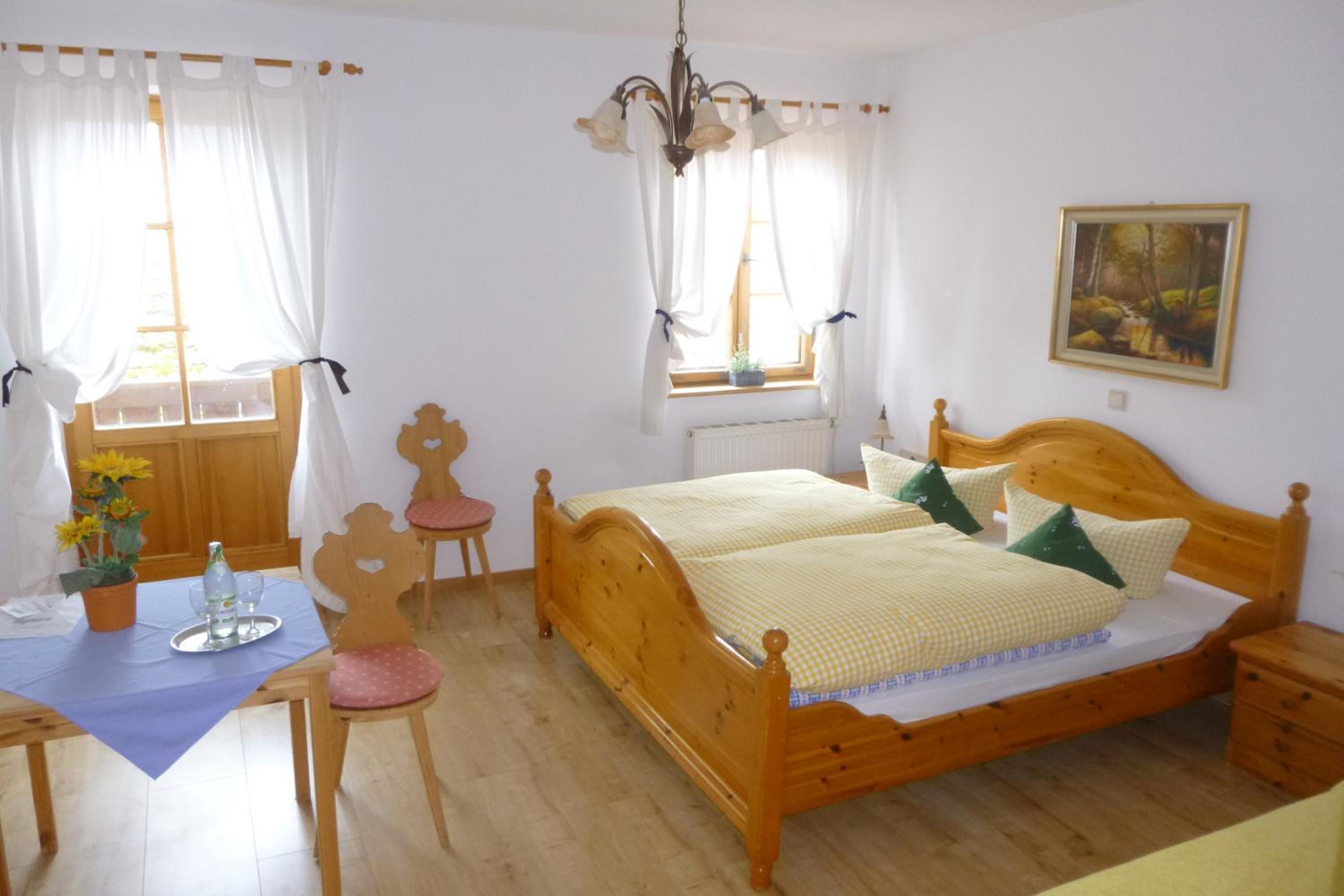 Standard Double Room - Photo 2