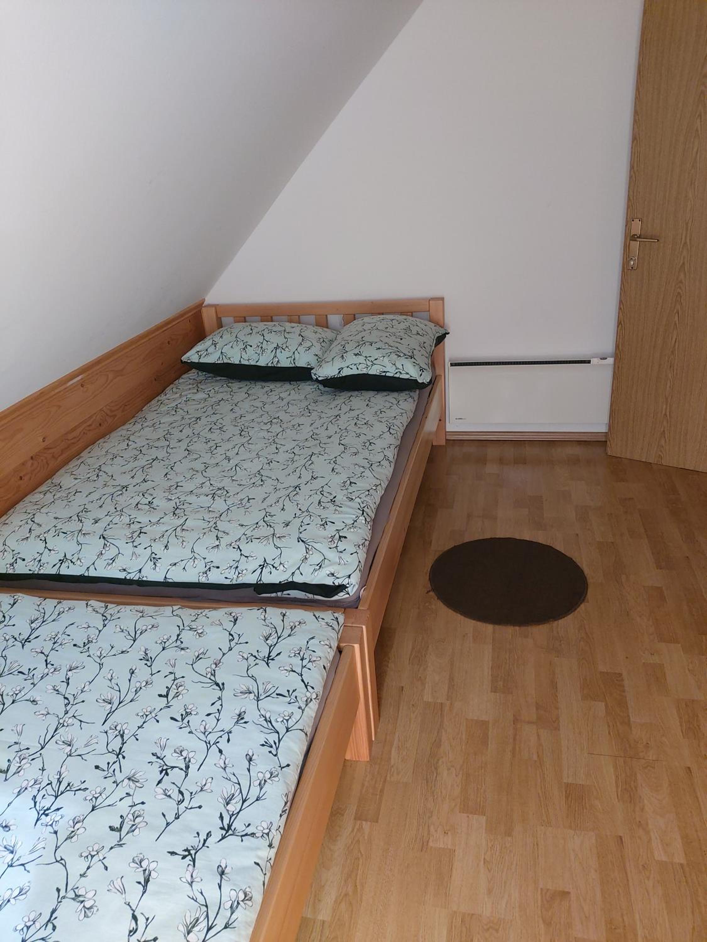 Apartment - Split Level - Photo 23