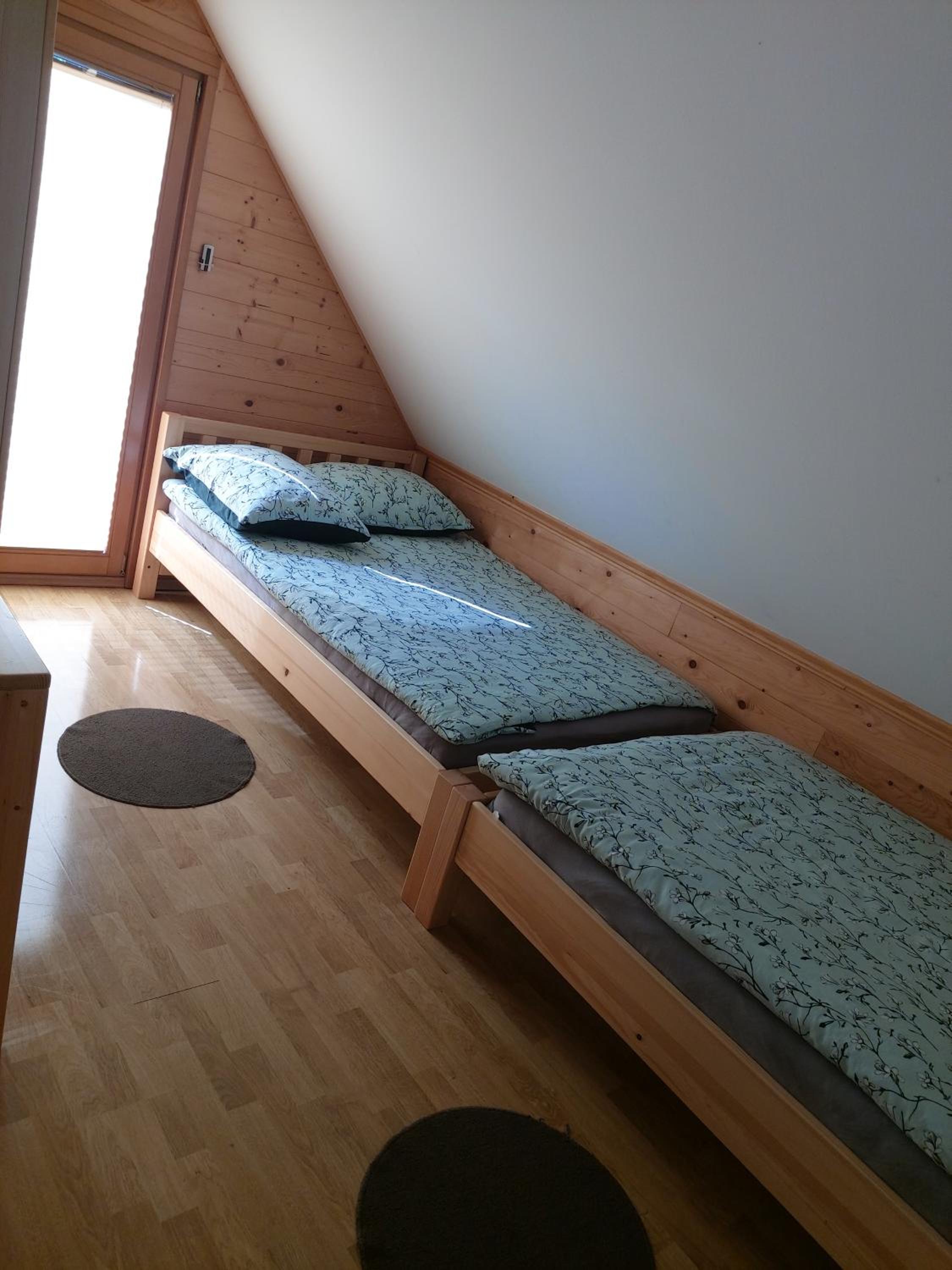 Apartment - Split Level - Photo 24