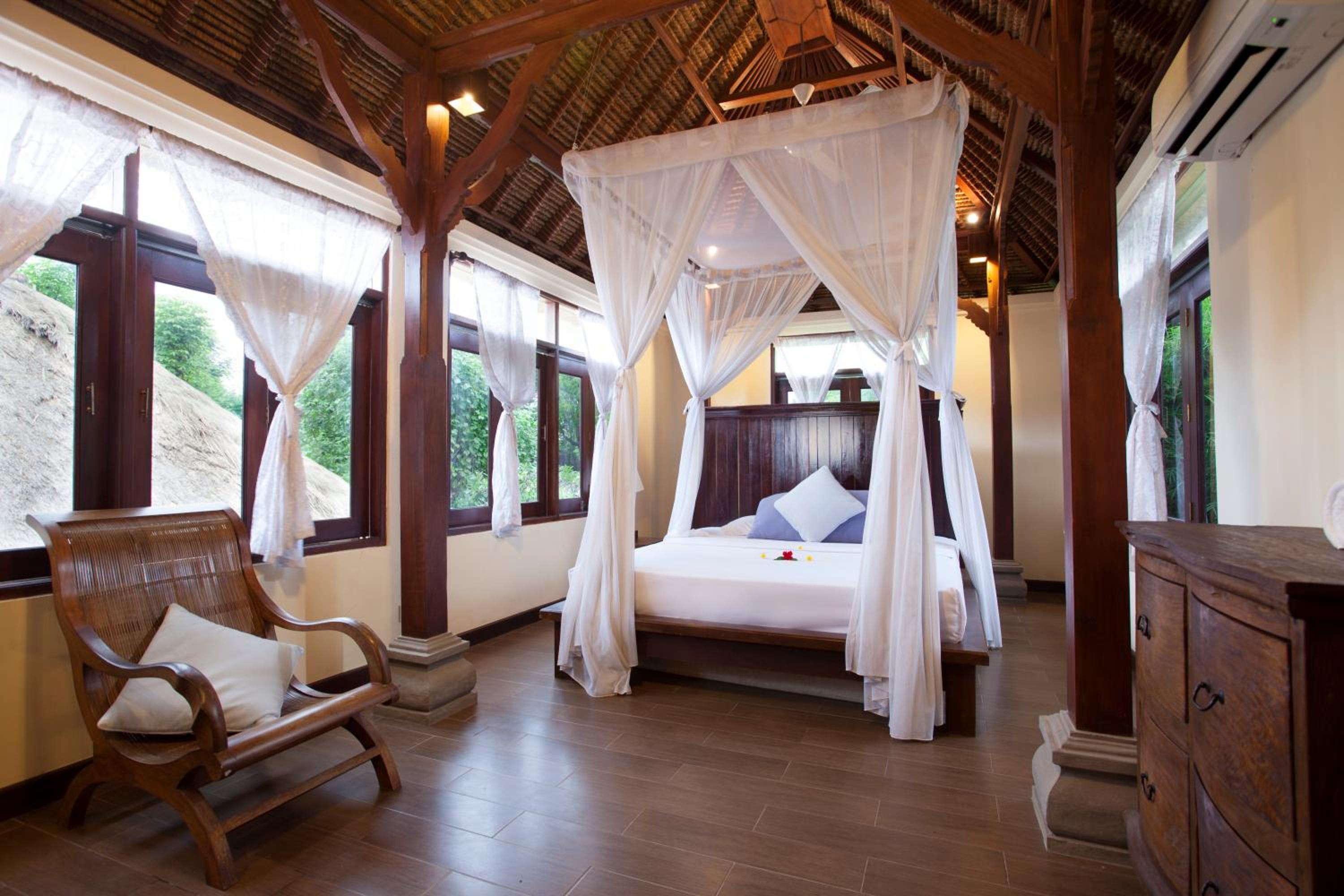 Two-Bedroom Villa with Private Pool - Photo 7