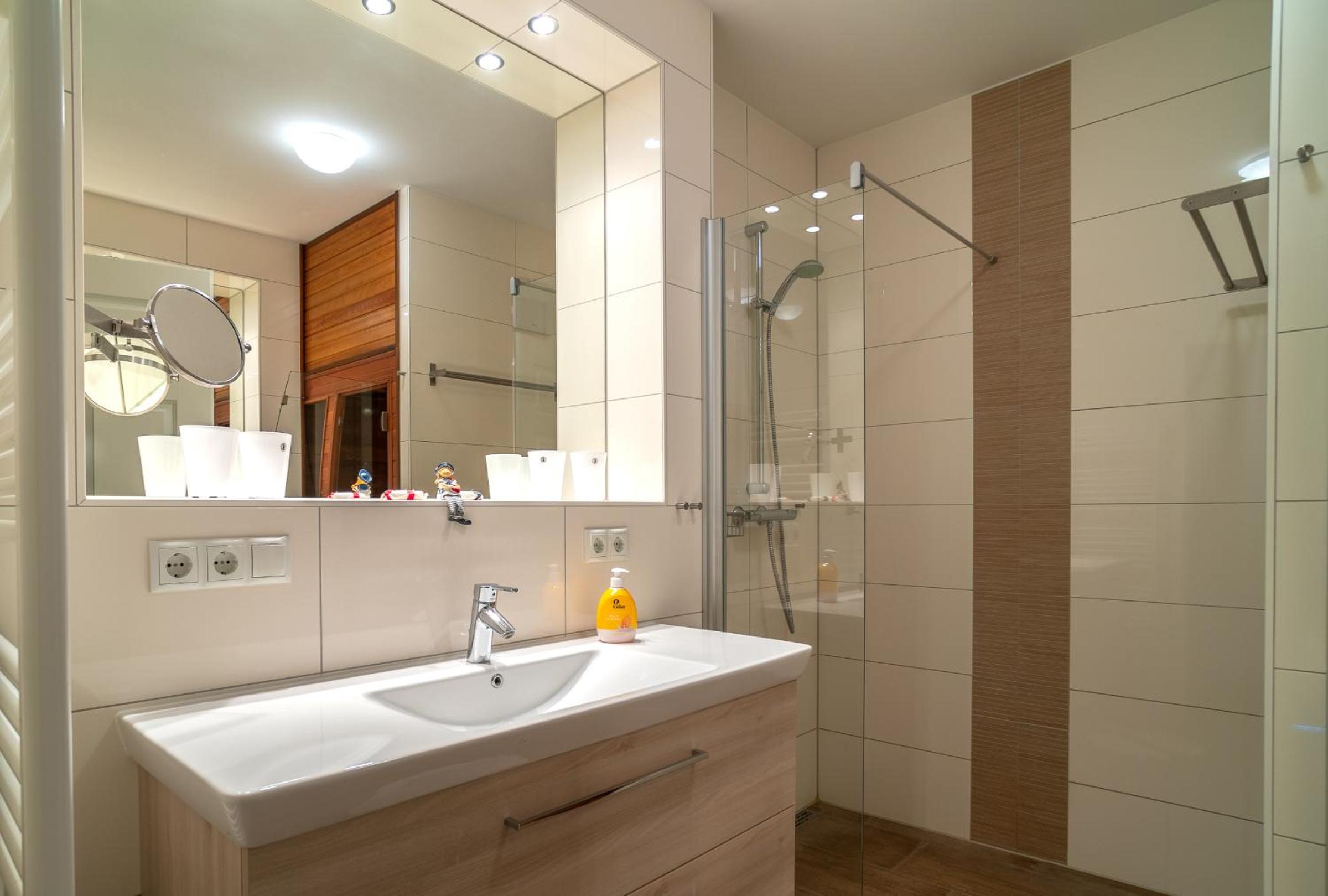 Two-Bedroom Apartment (Nr.1)  - Photo 2