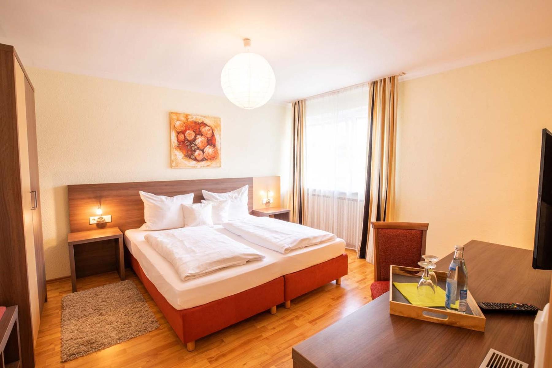 Standard Double Room - Photo 3