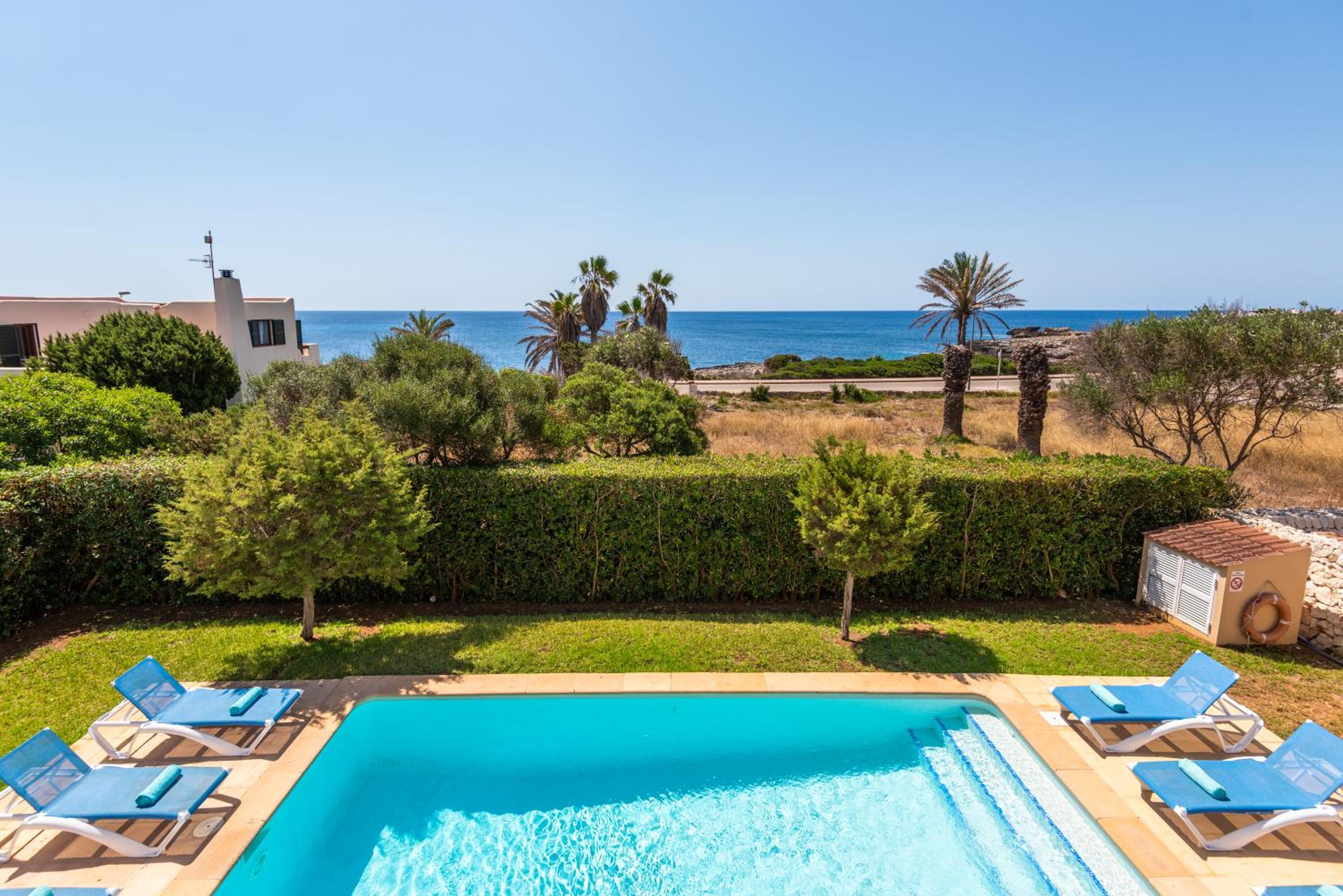 Villa with Private Pool photo 3