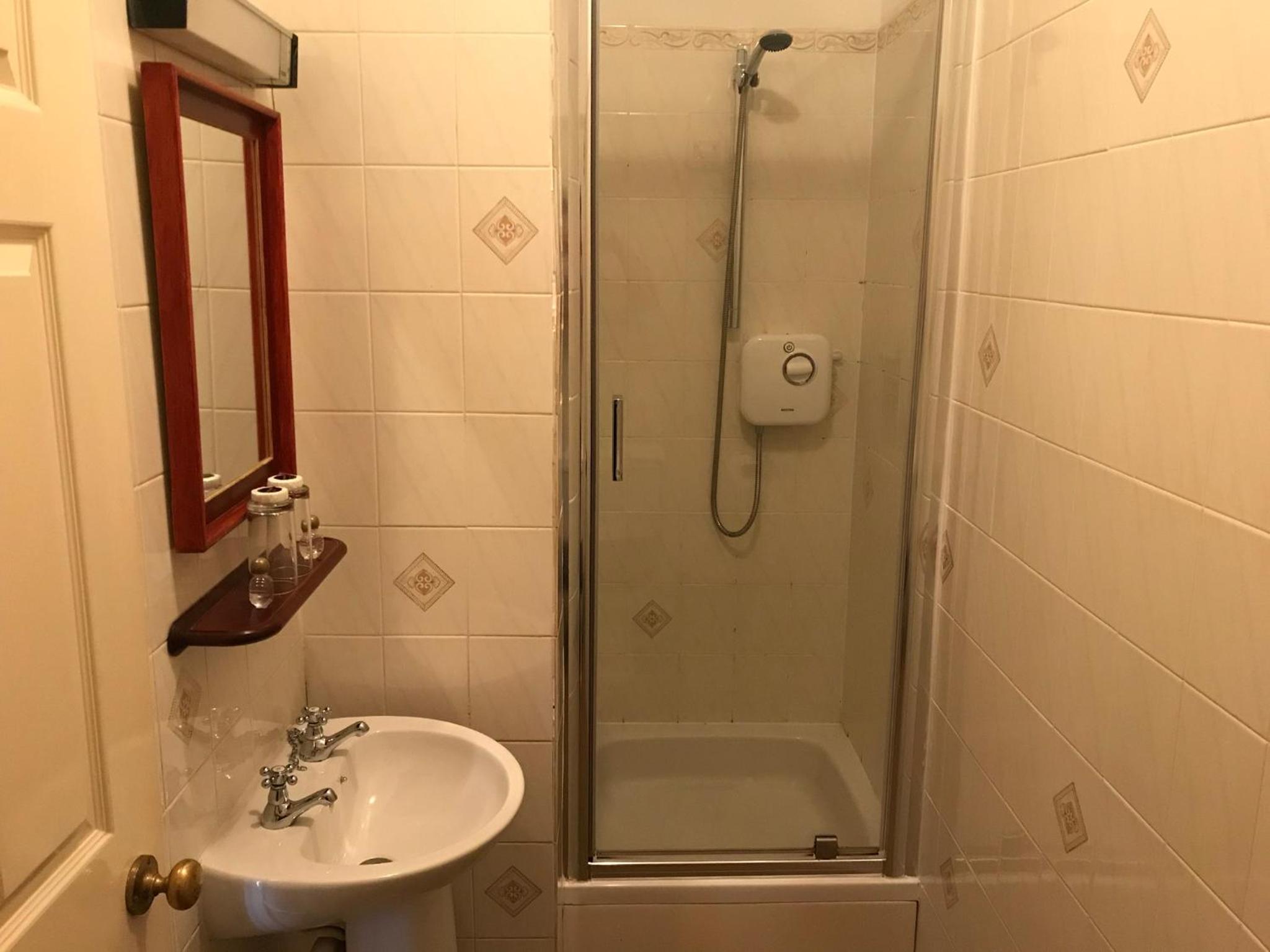 Standard Double Room photo 3