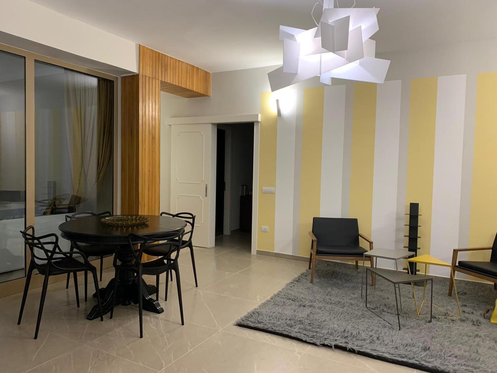 Double Room with Balcony - Photo 7
