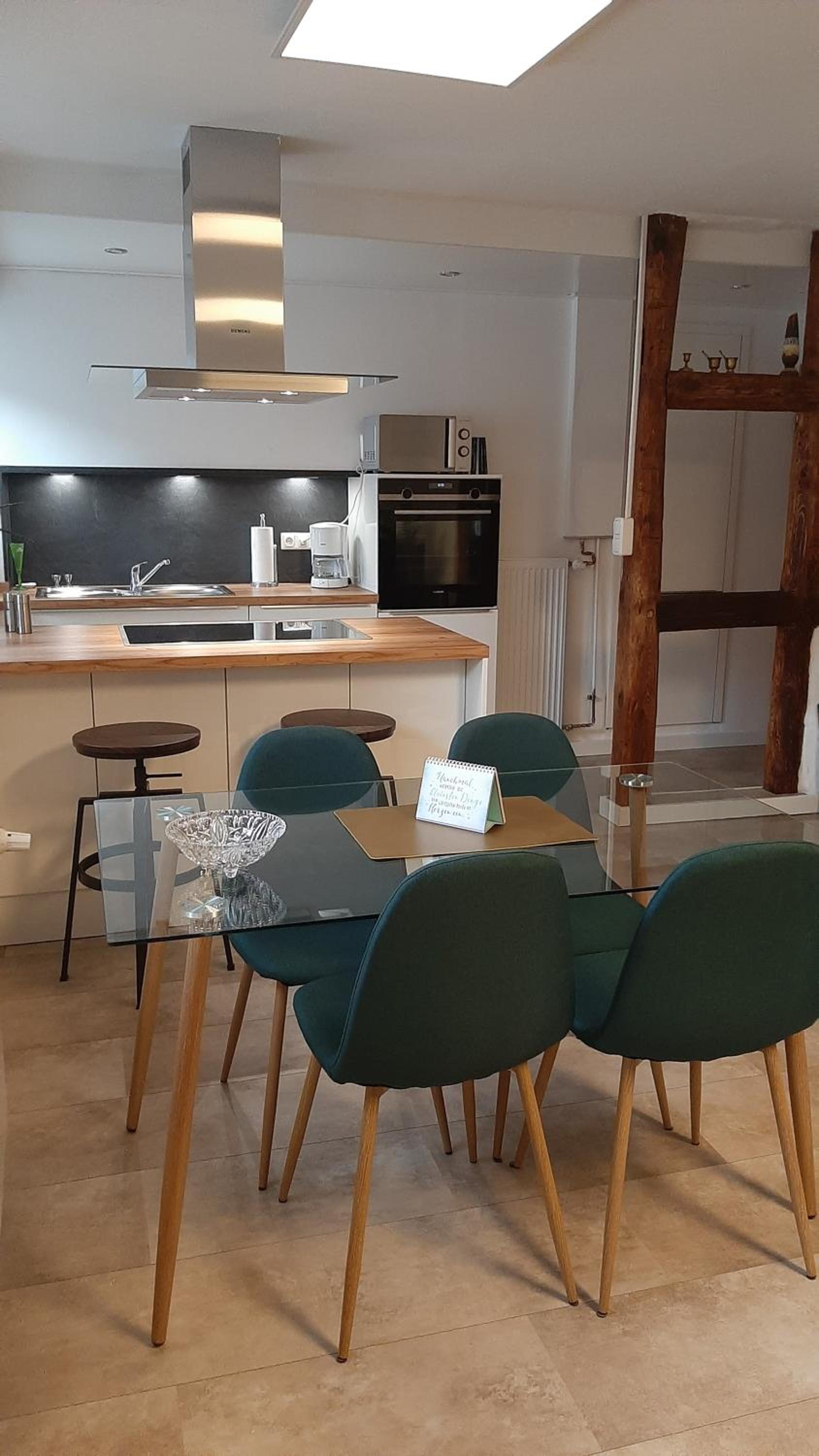 One-Bedroom Apartment - Photo 18