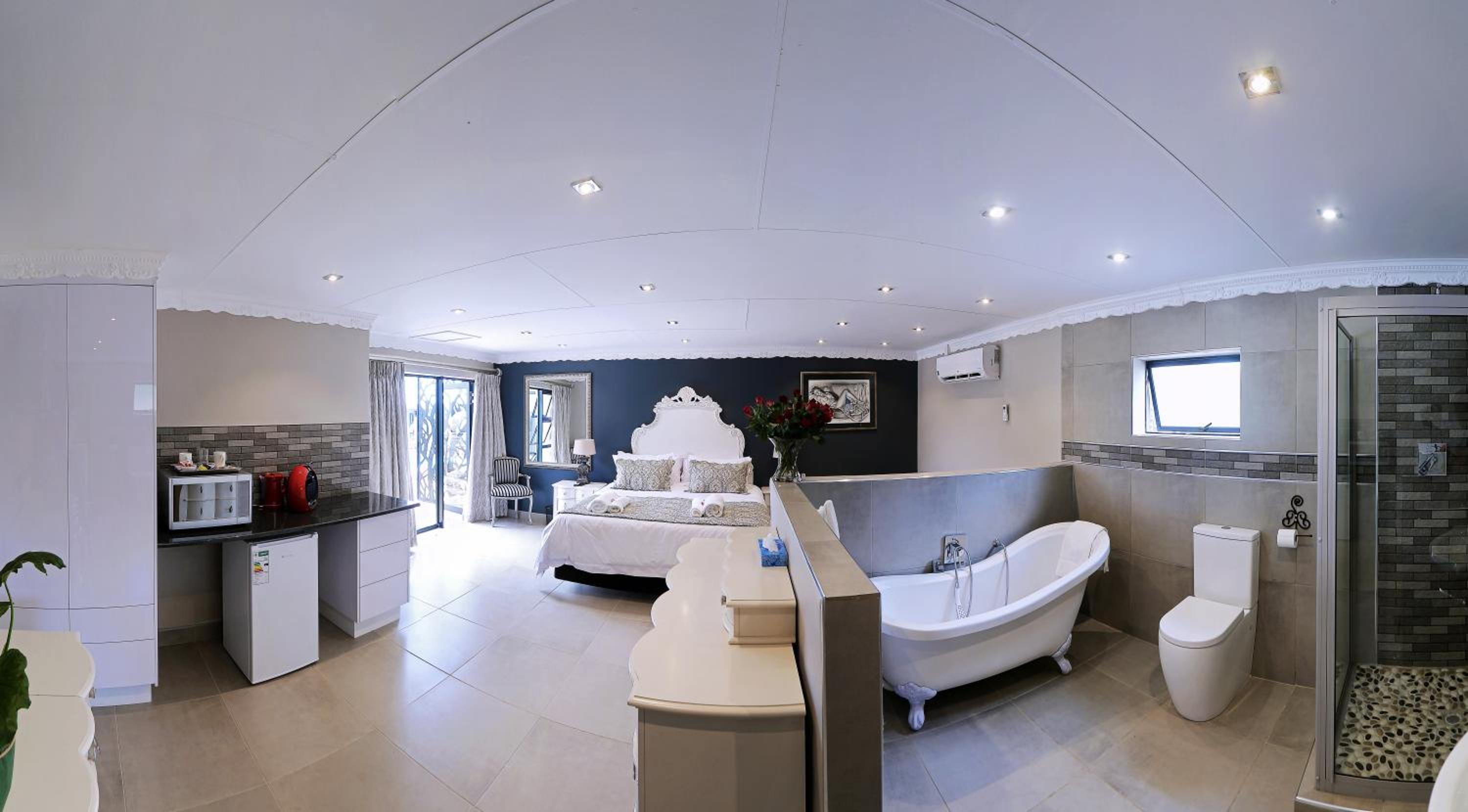 Deluxe Double Room photo 2