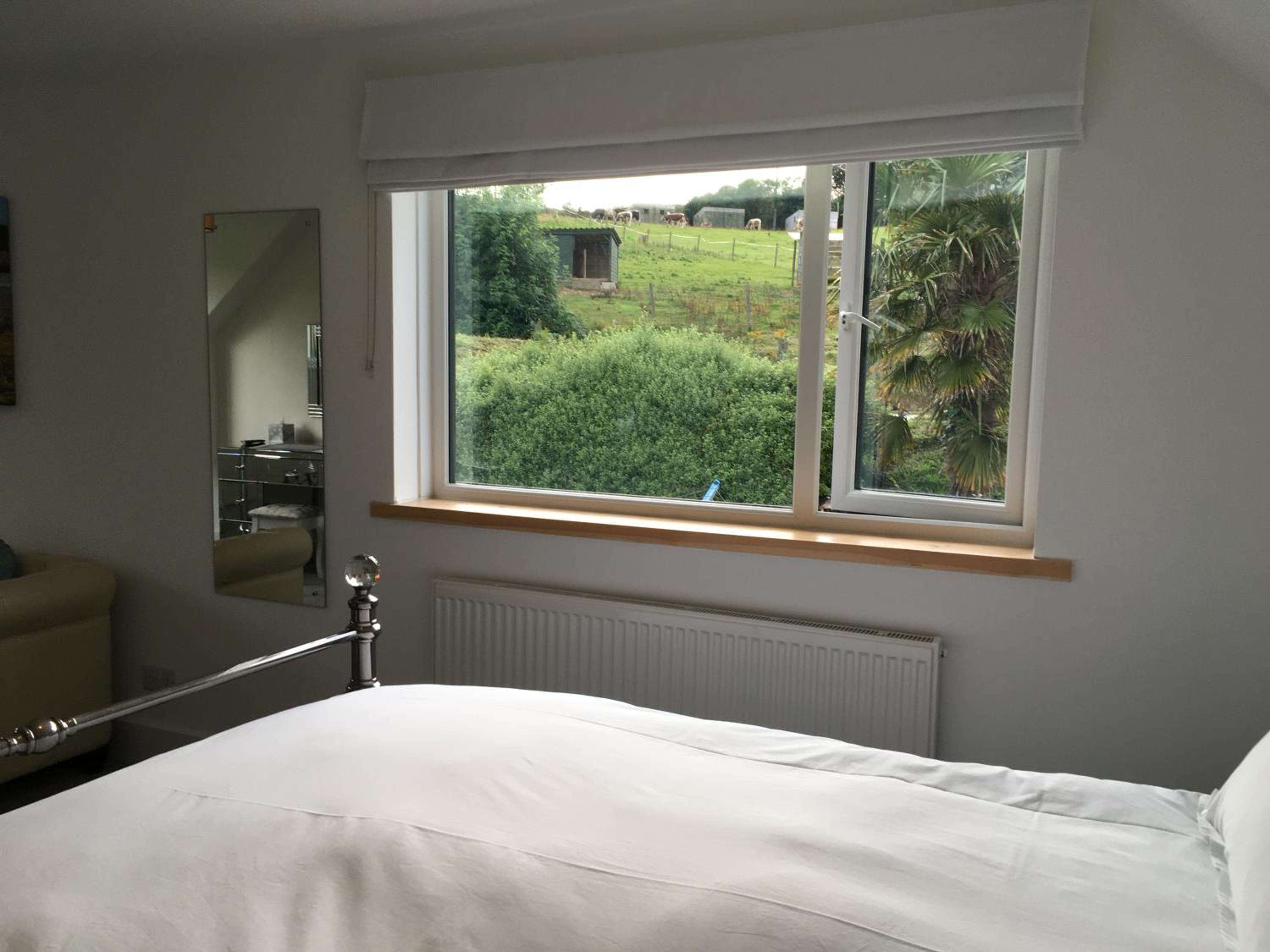 Suite with Garden View - Photo 6