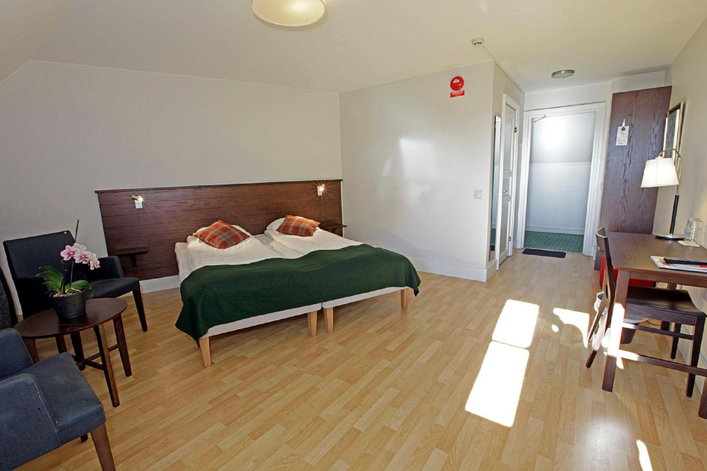 Triple Room - Photo 6