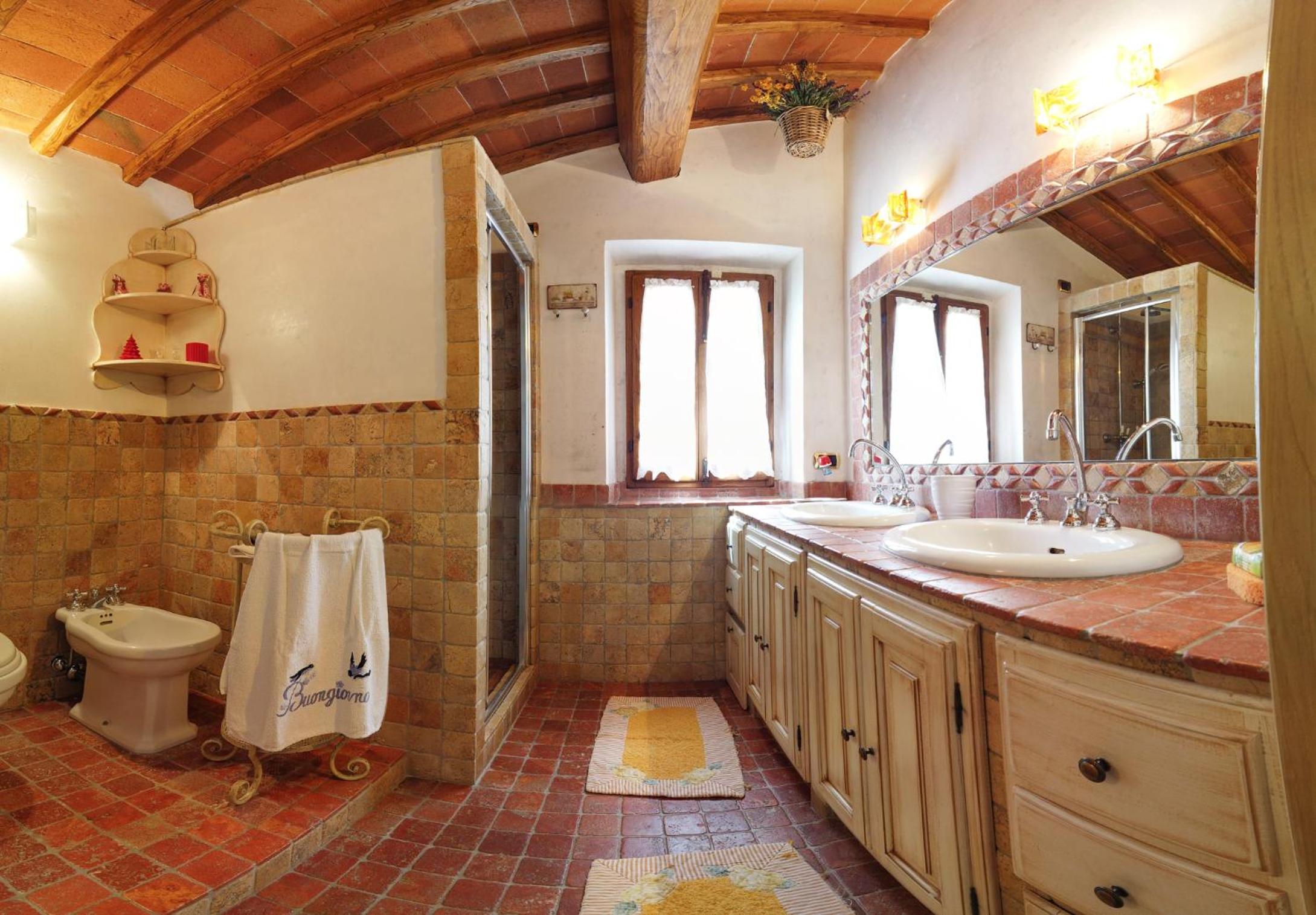 Two-Bedroom Apartment - Split Level - Photo 11
