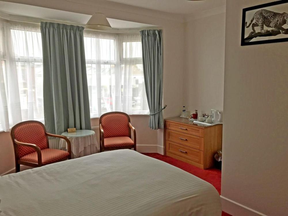 Standard Double Room photo 3