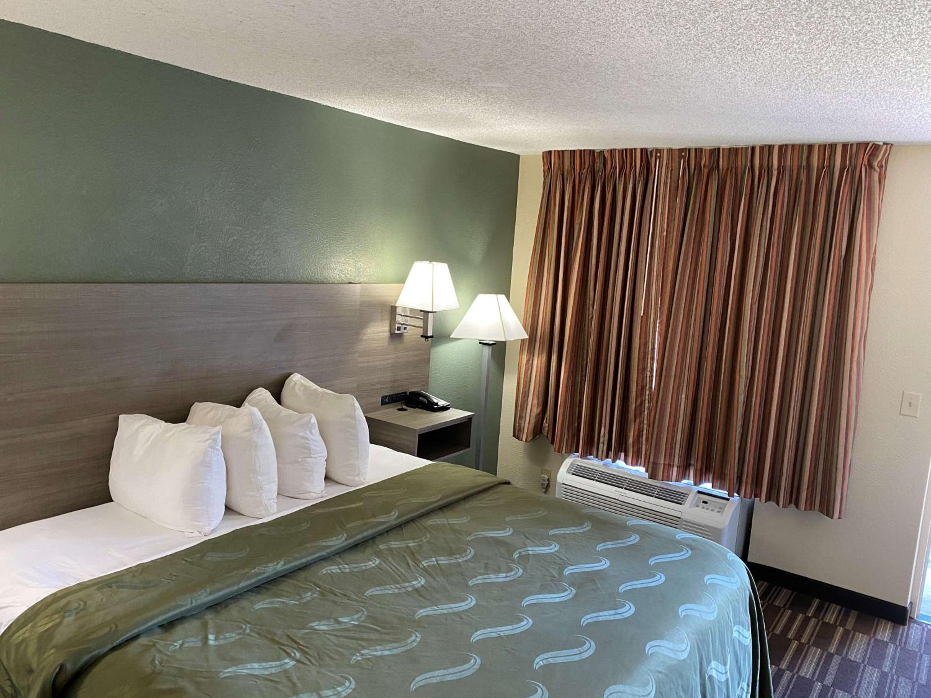 King Room - Smoking  - Photo 1