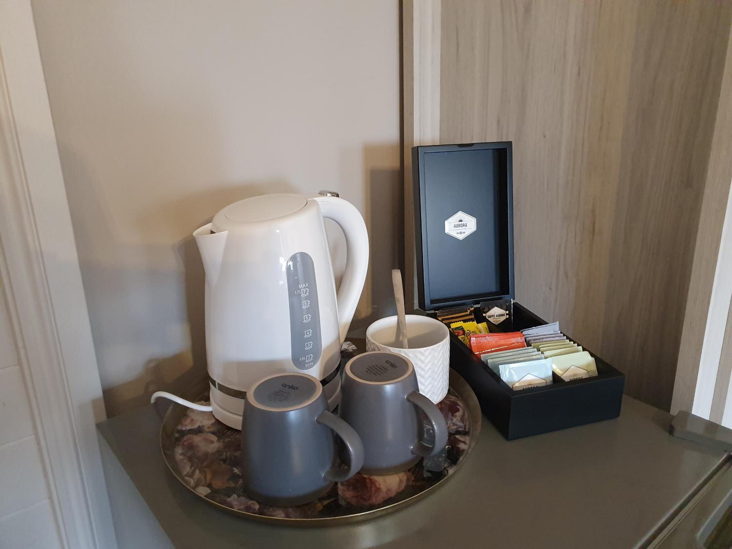 Deluxe King Room - Photo 2