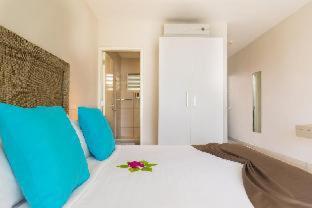  Garden View Solarium - Photo 8