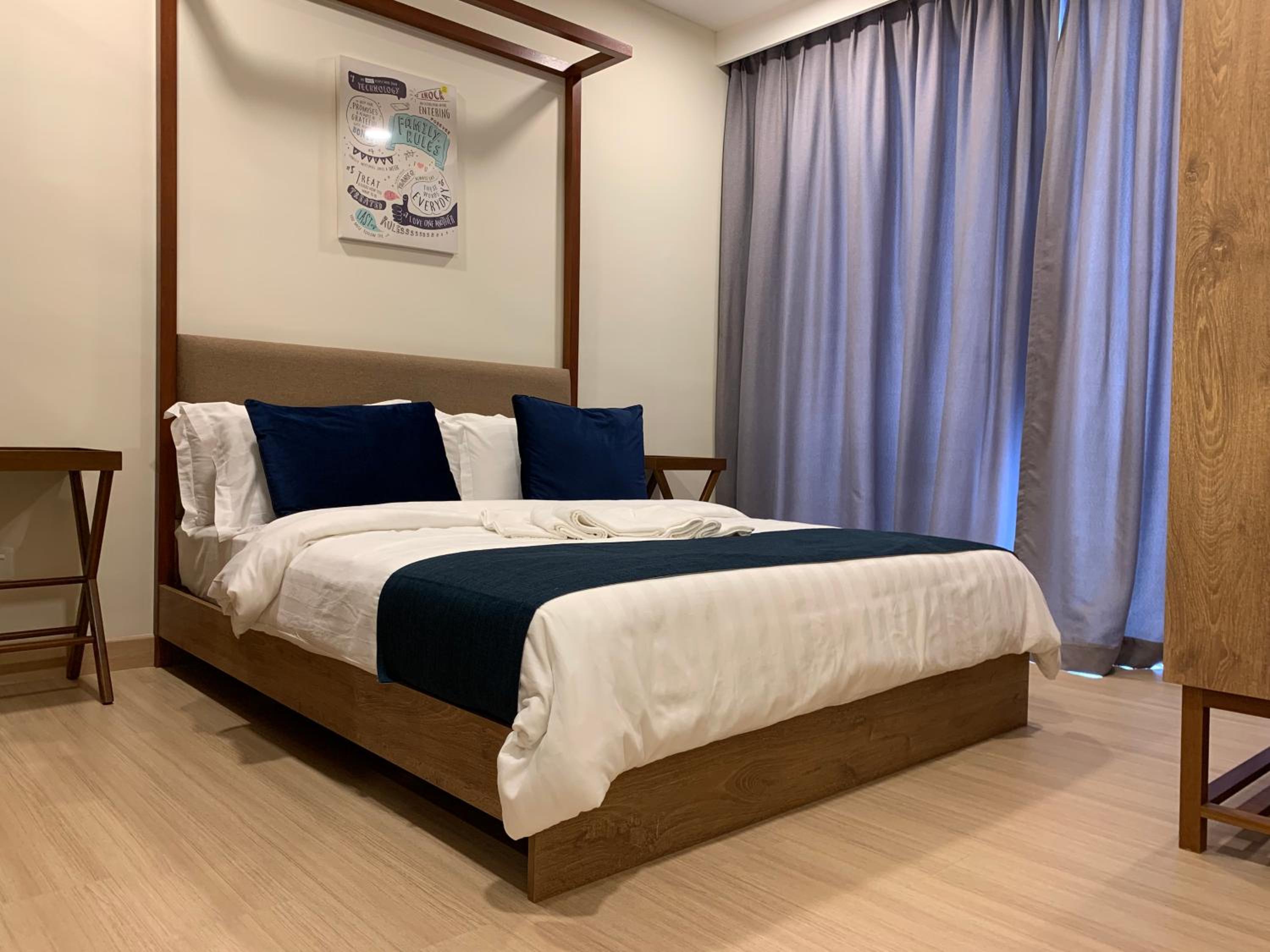 Studio Apartment with Sea View