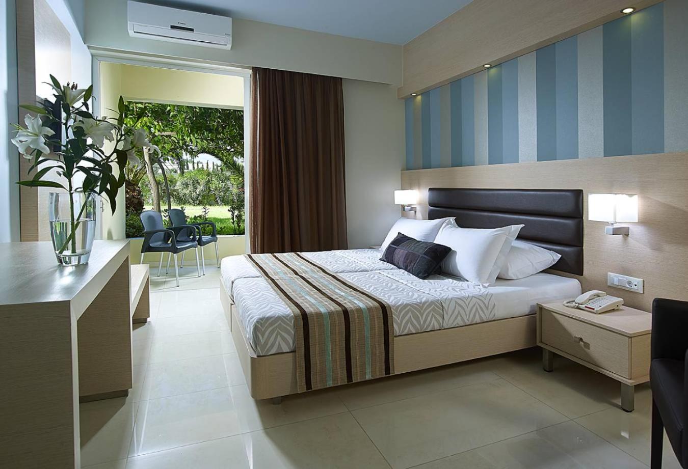 Superior Double or Twin Room  with Garden View