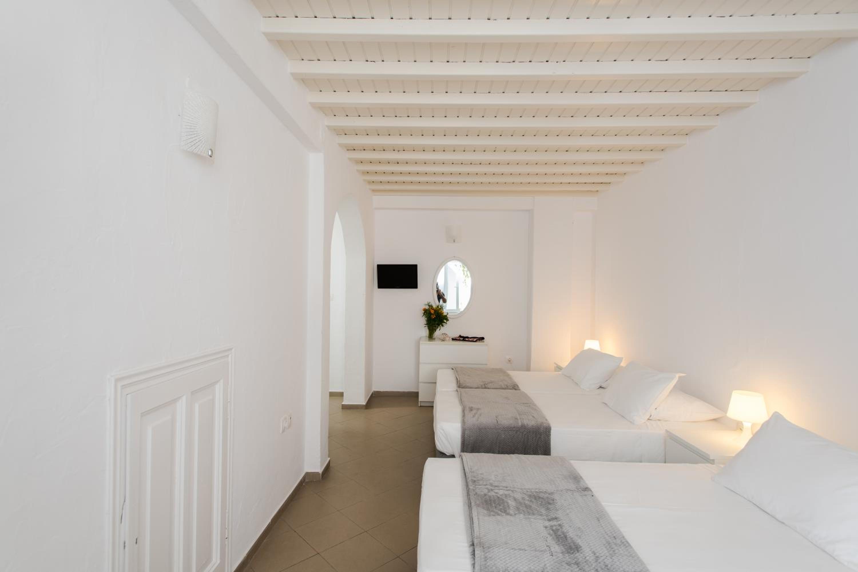 Studio (2-3 Adults) - Photo 1
