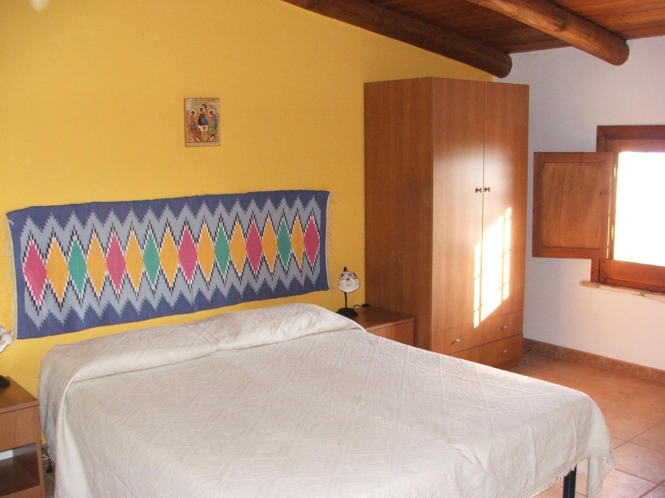 Double or Twin Room - Photo 7