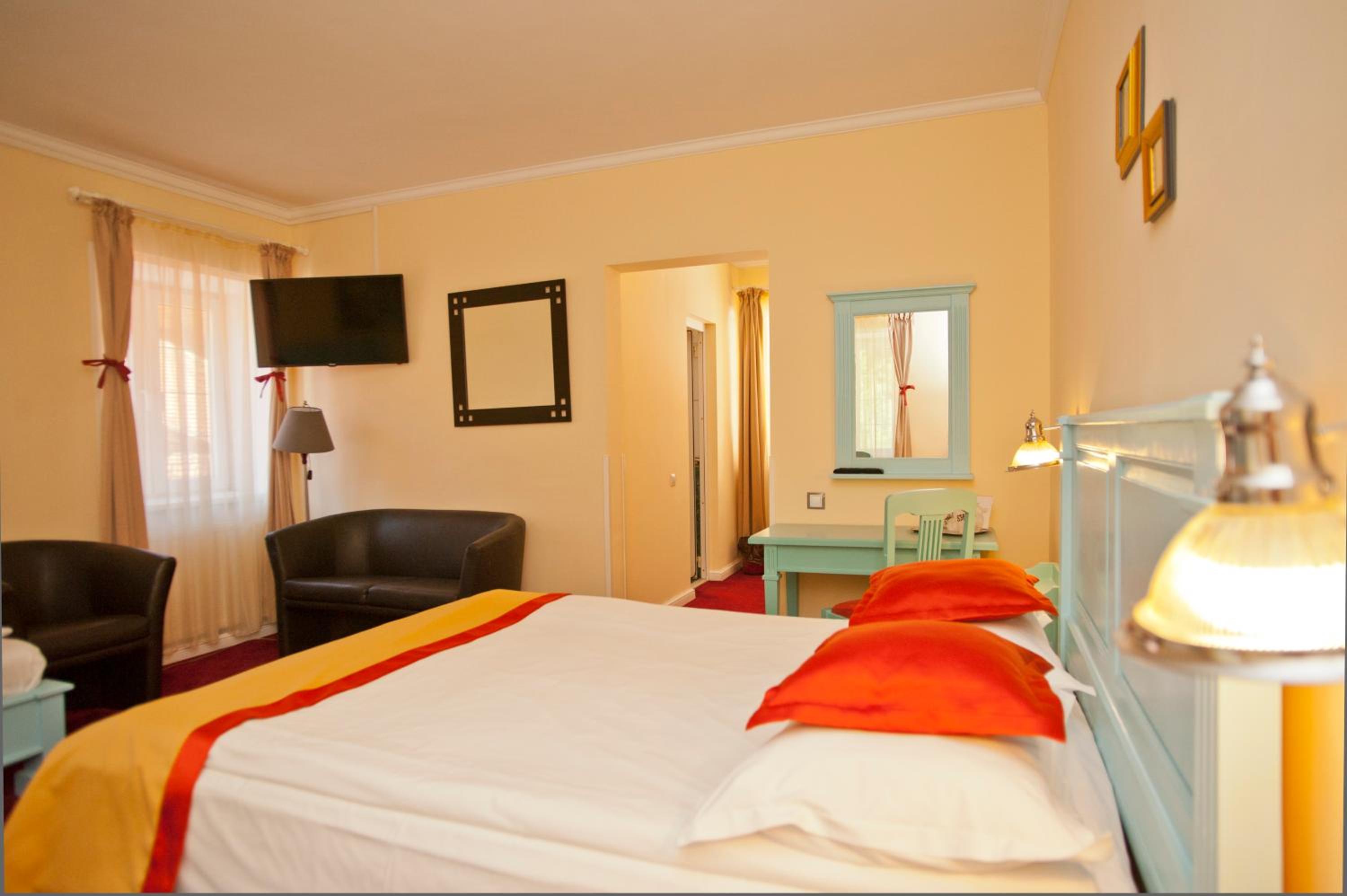 Superior Twin Room - Photo 9