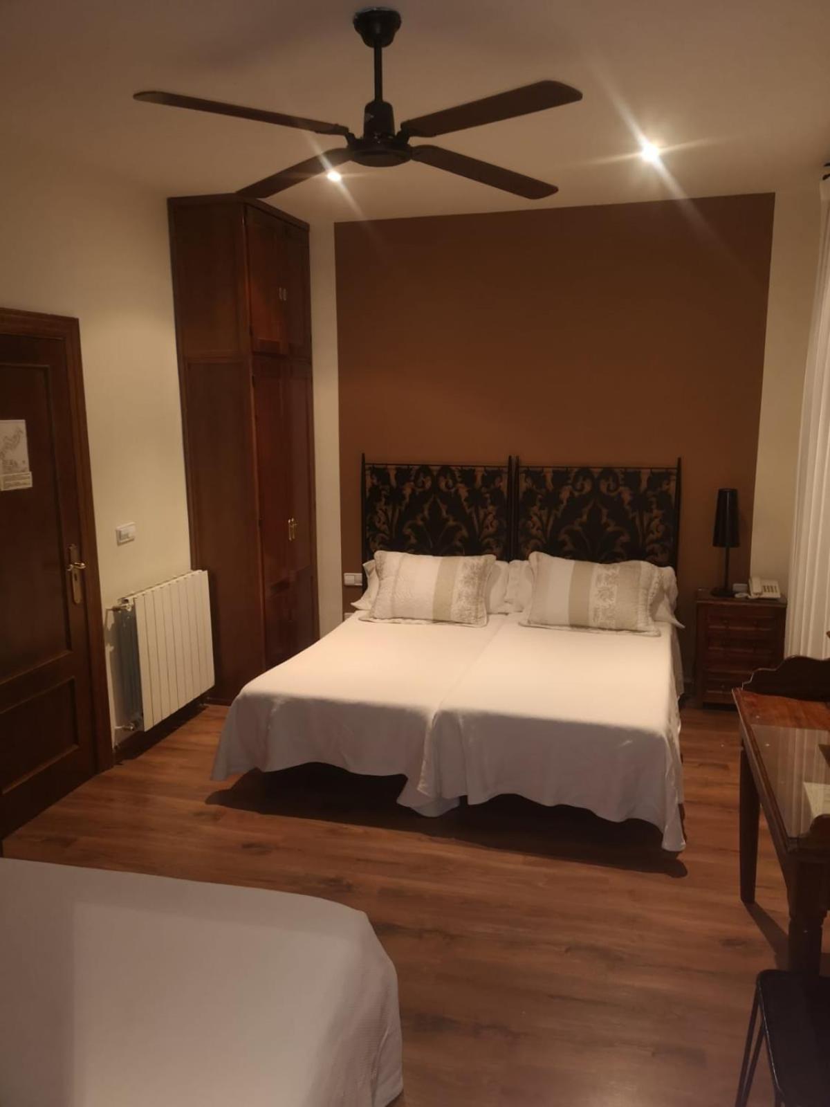 Habitación Cuádruple con Balcón