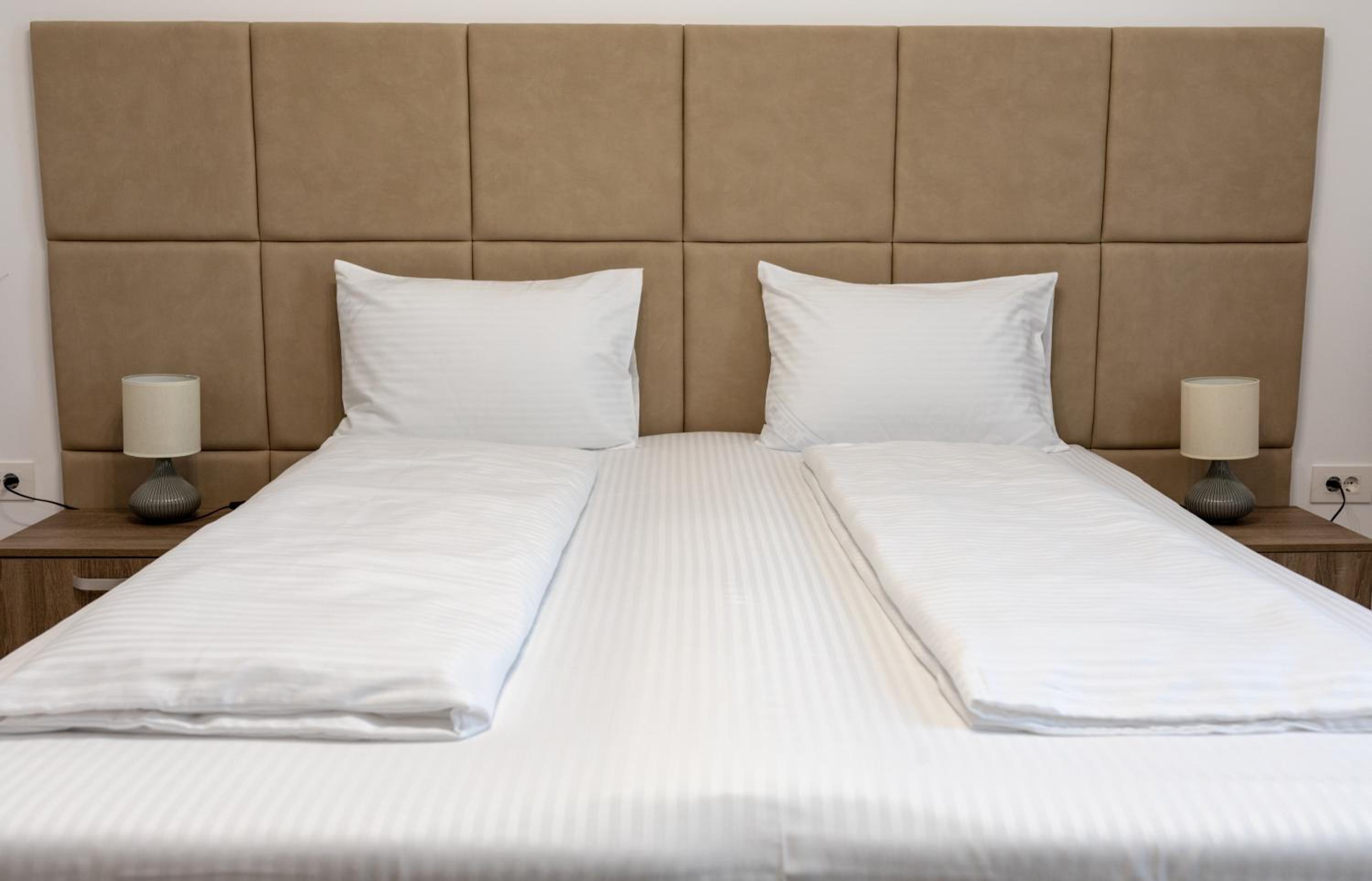 Deluxe Double or Twin Room - Photo 1
