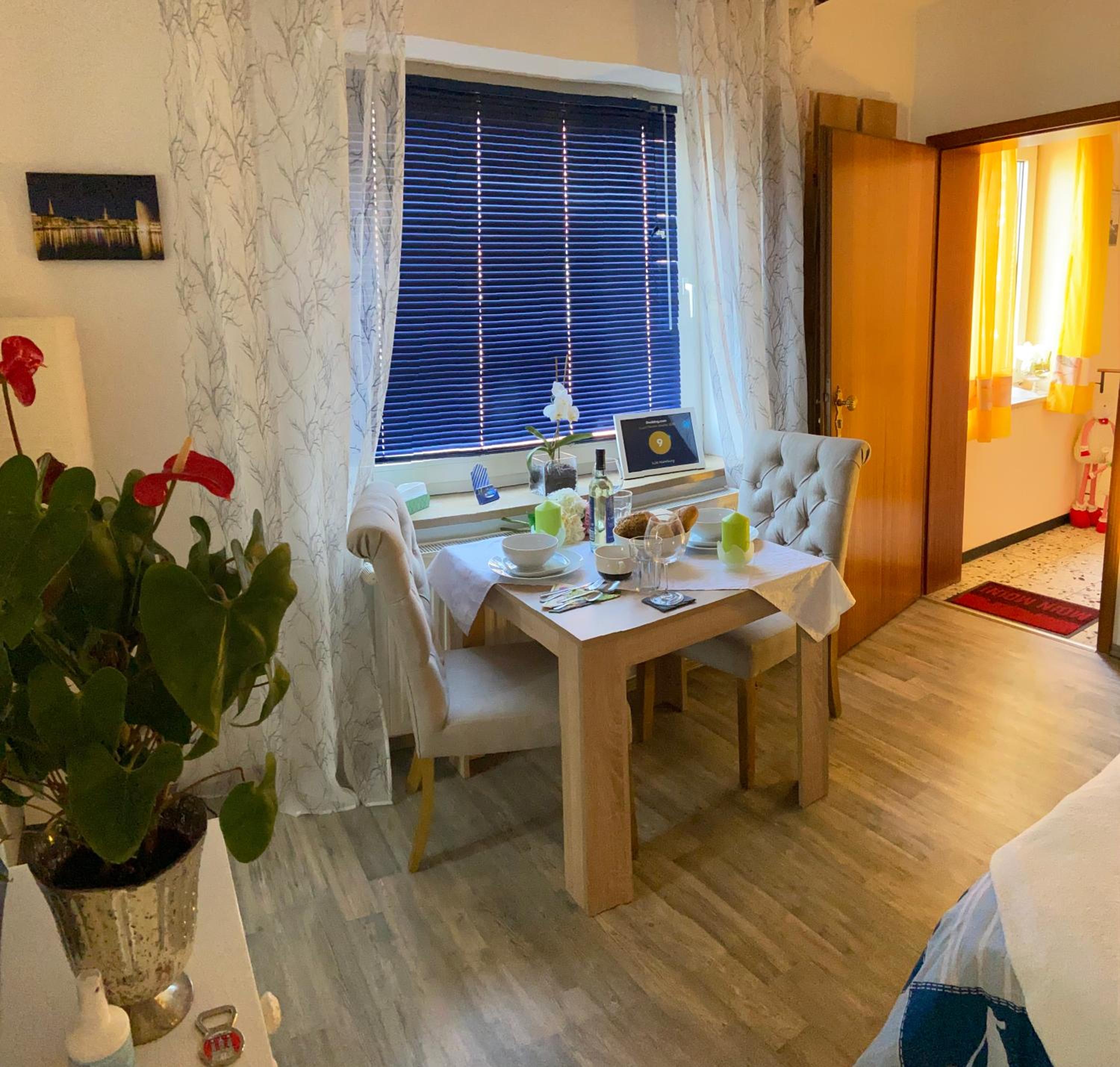 Apartment - Photo 20