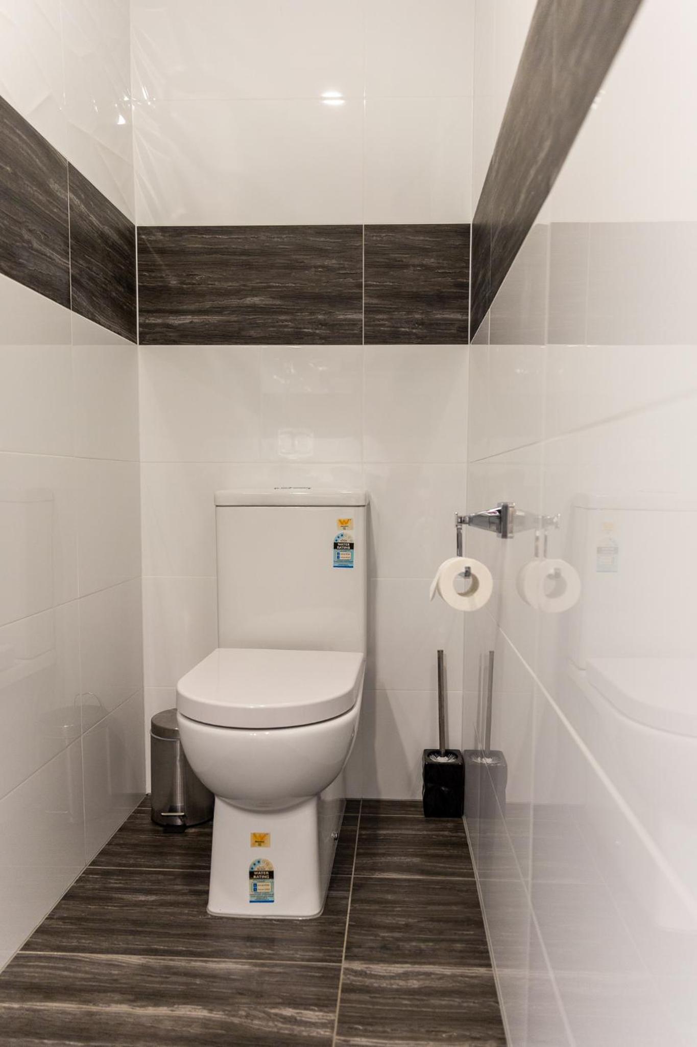 Deluxe Double Room - Photo 17