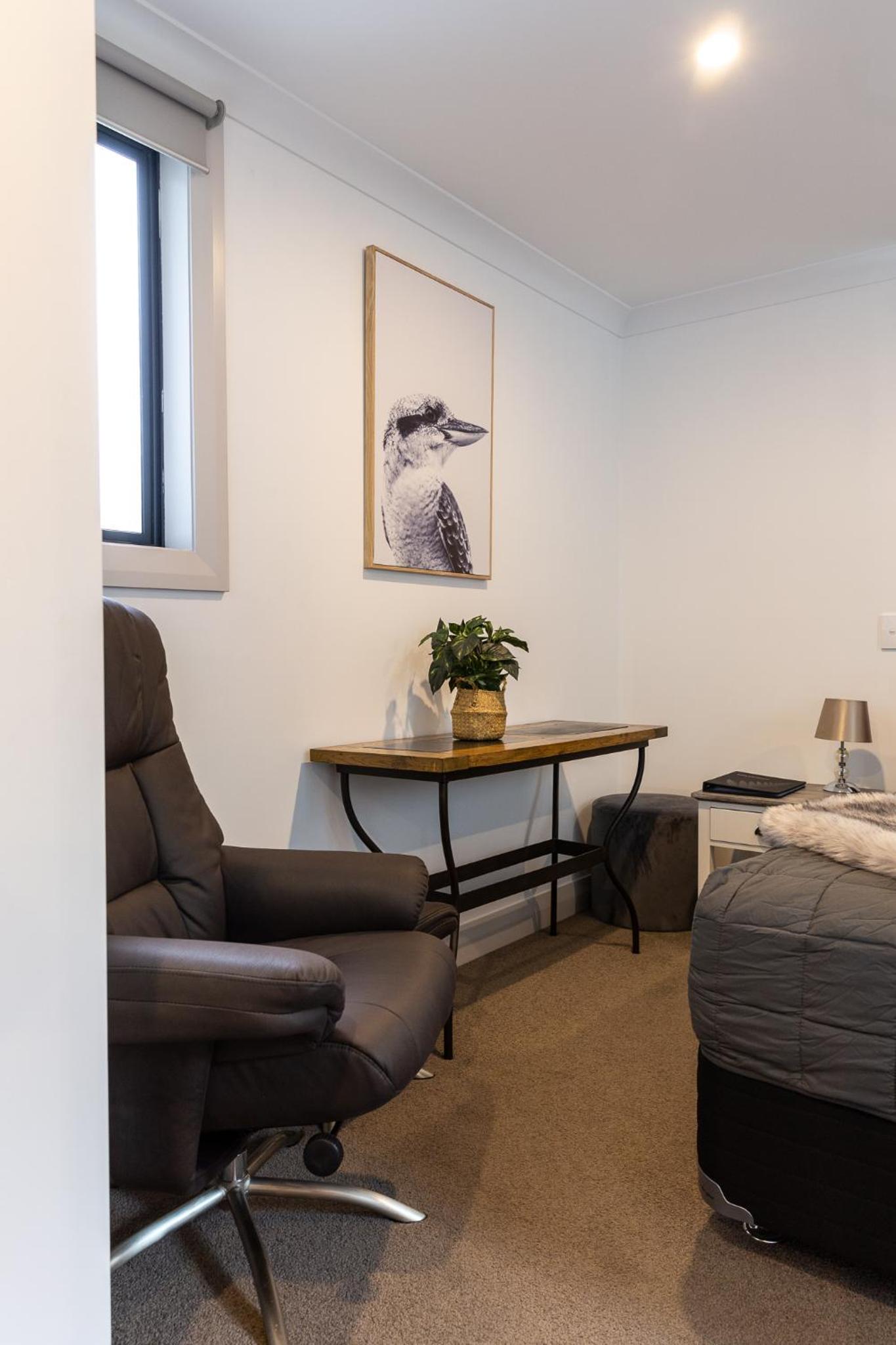 Deluxe Double Room - Photo 9