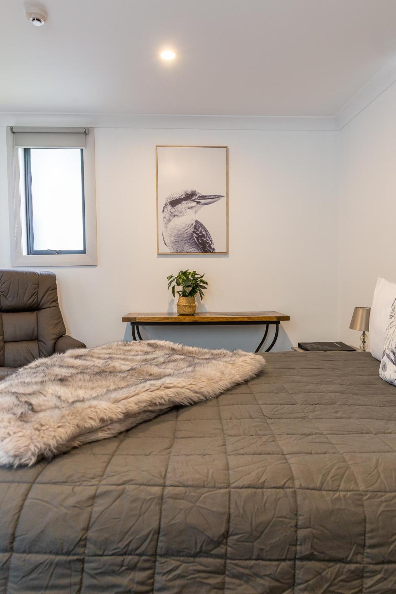 Deluxe Double Room - Photo 23