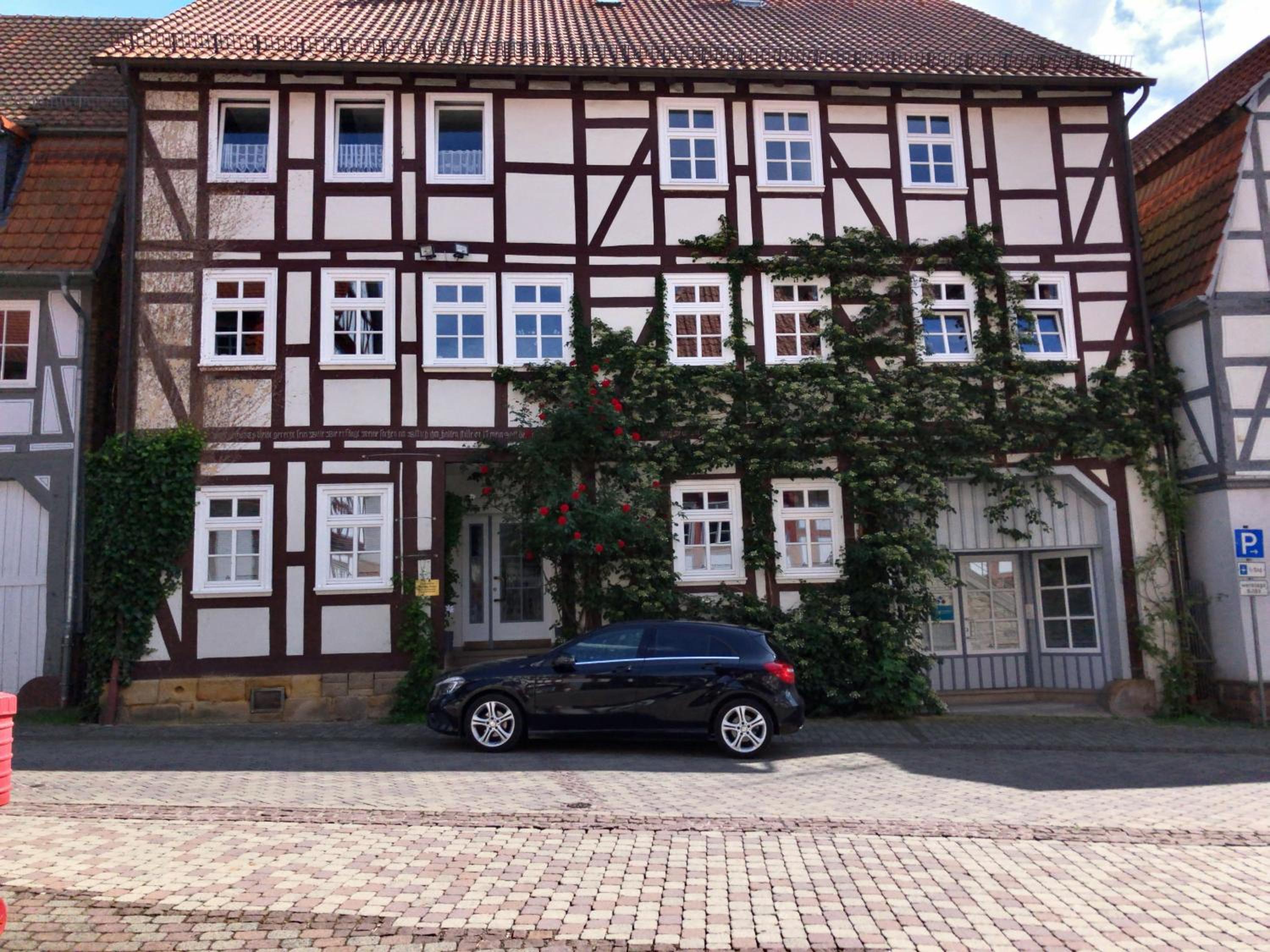 Two-Bedroom Apartment - Photo 8